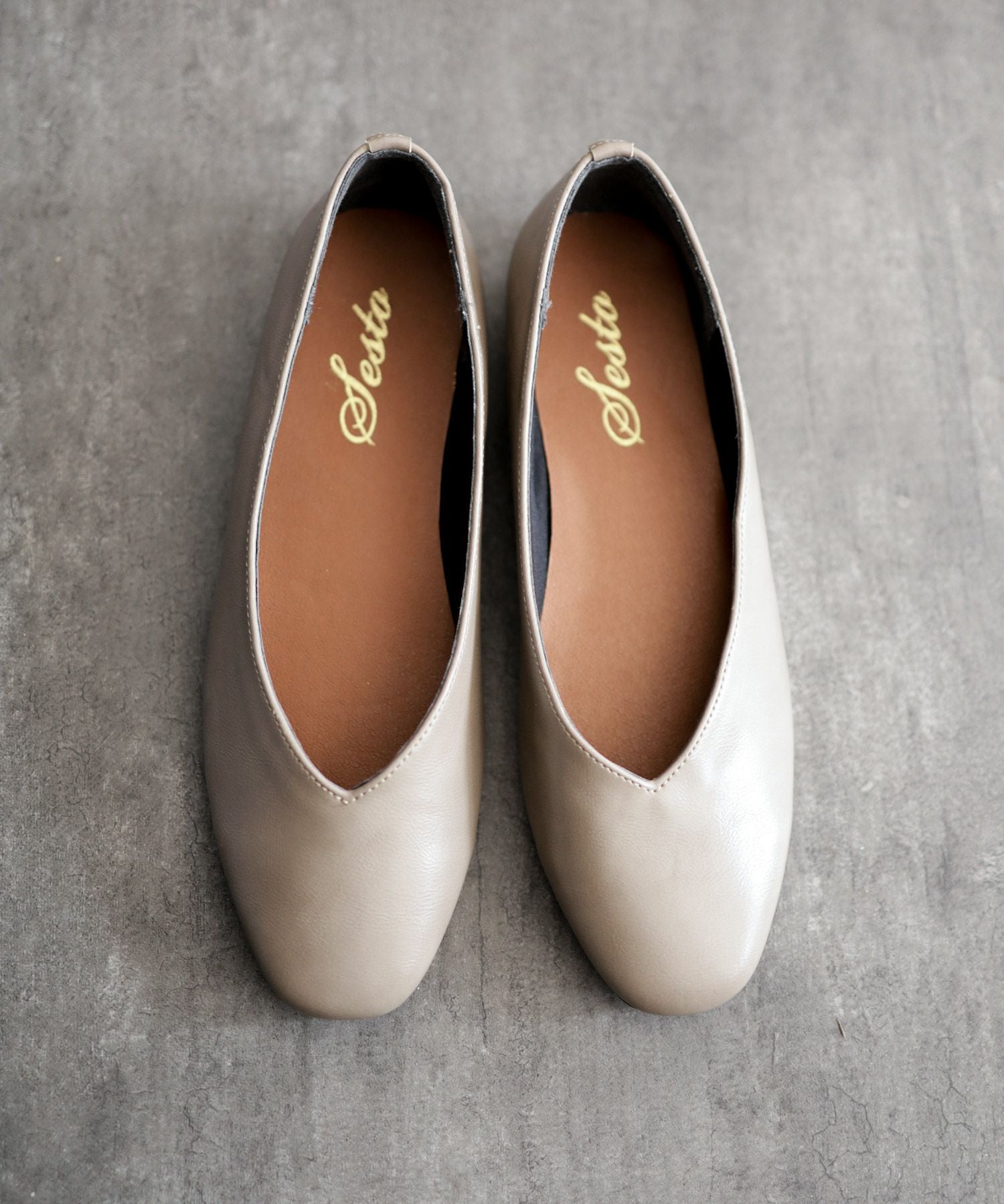 スクエアトゥフラットシューズVカットバブーシュパンプス