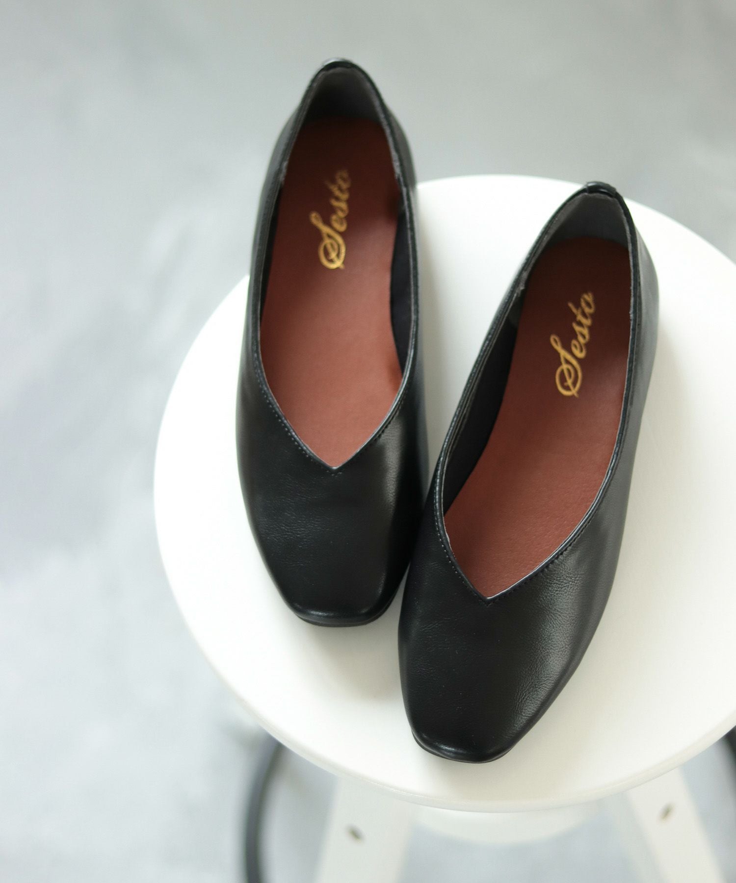 スクエアトゥフラットシューズVカットバブーシュパンプス