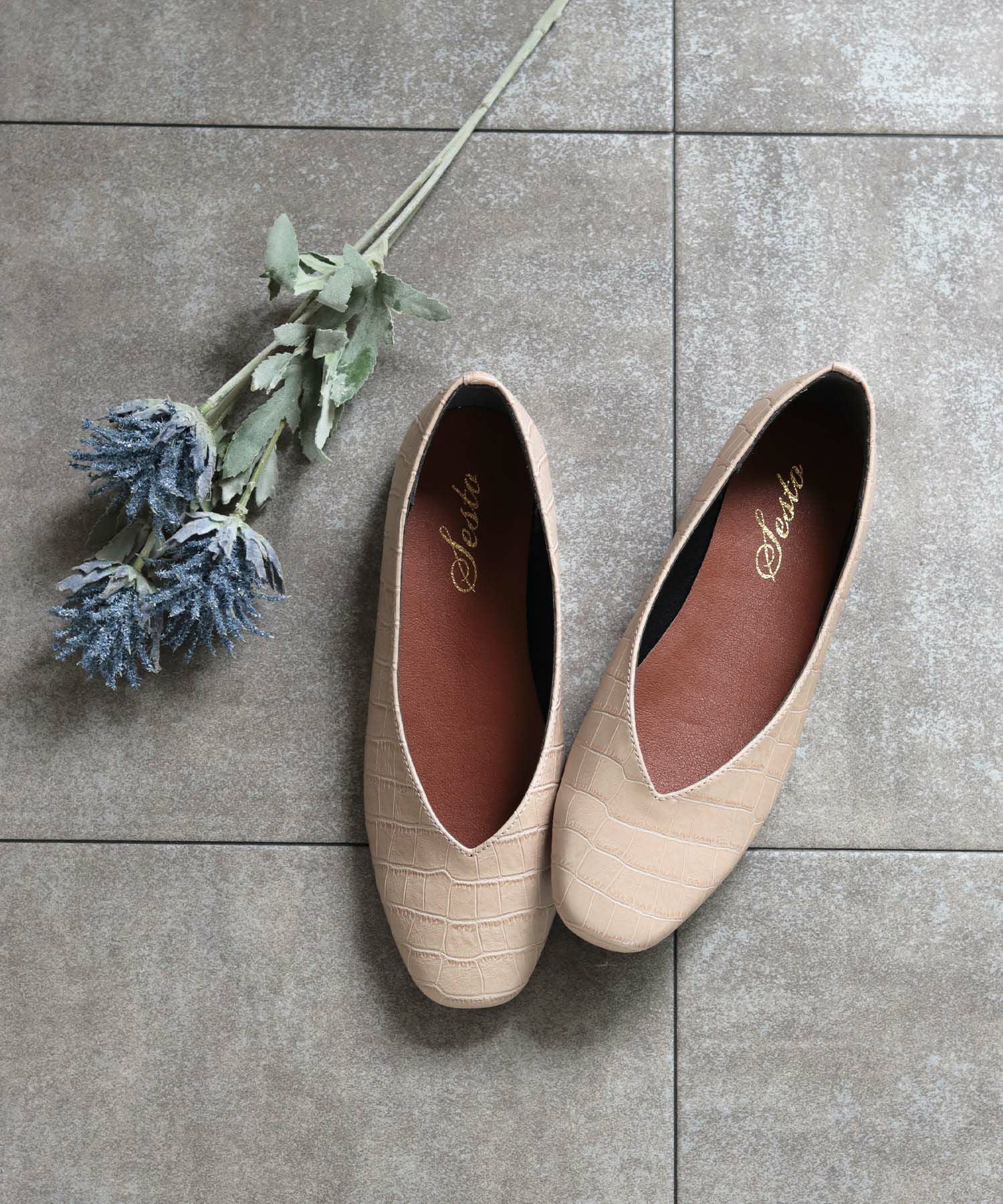 スクエアトゥフラットシューズVカットバブーシュパンプス | SESTO