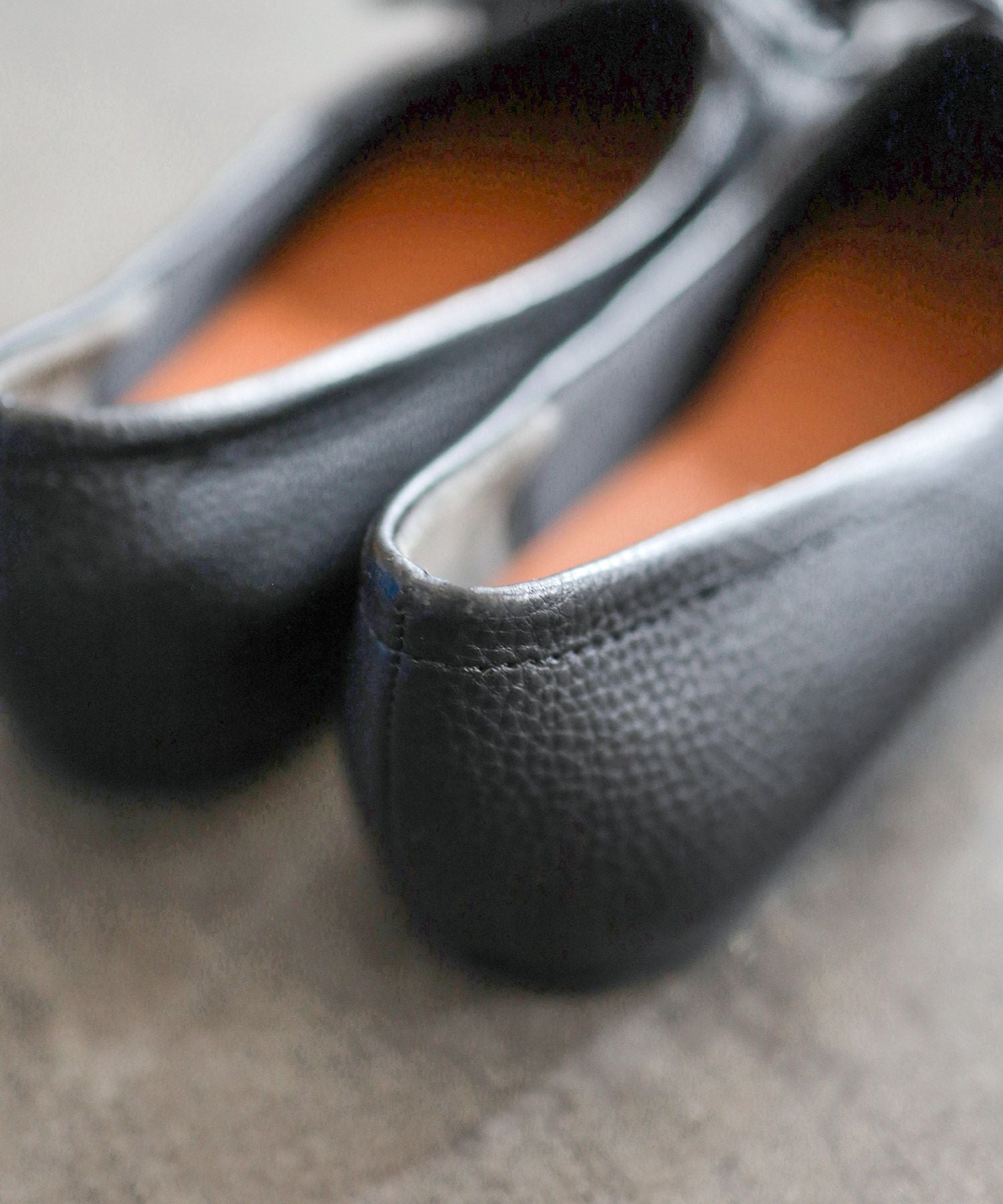 やわらかスムース素材のスクエアトゥ甲深バレエシューズ 一部4月上旬入荷予定