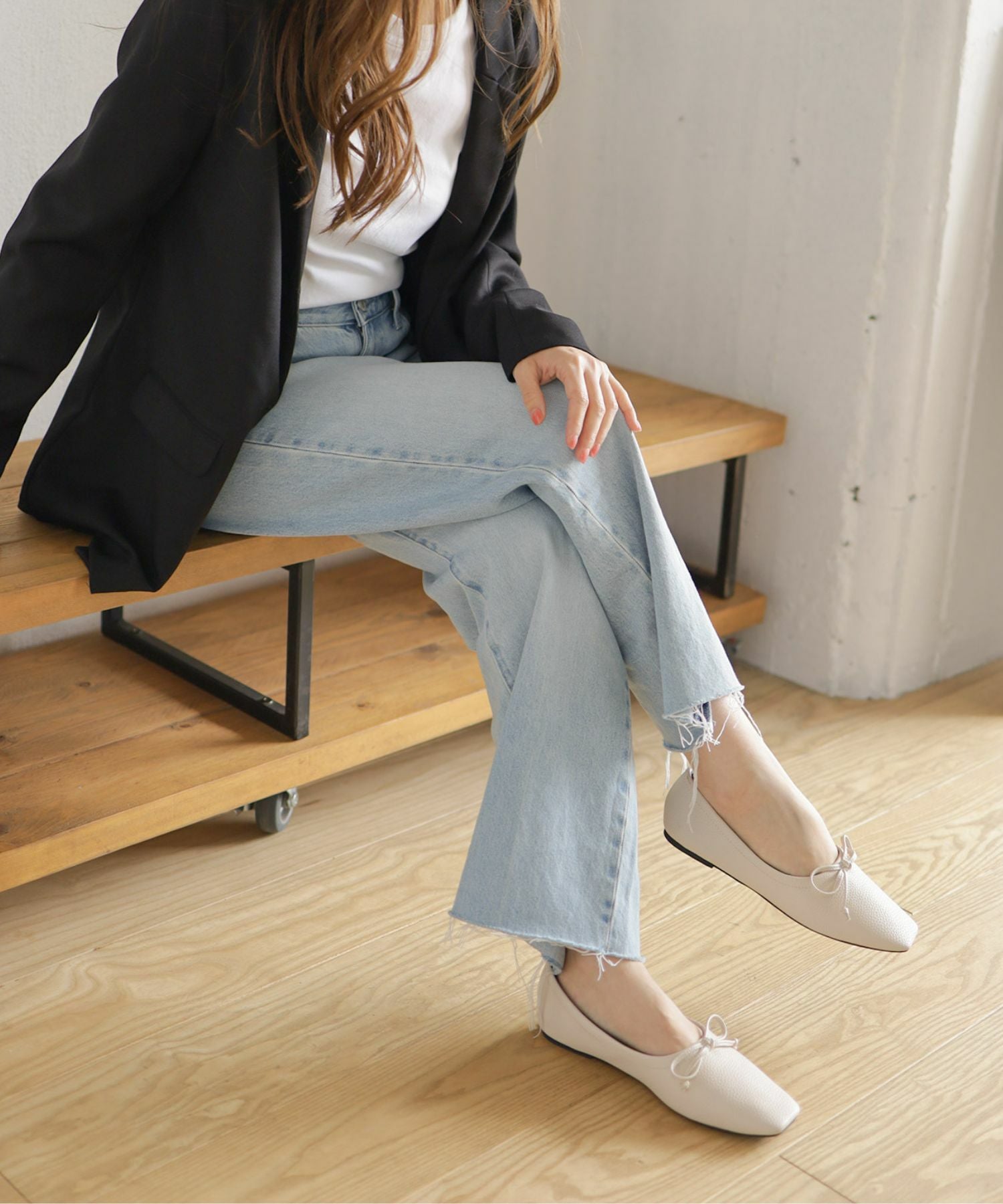 やわらかスムース素材のスクエアトゥ甲深バレエシューズ 一部4月上旬入荷予定