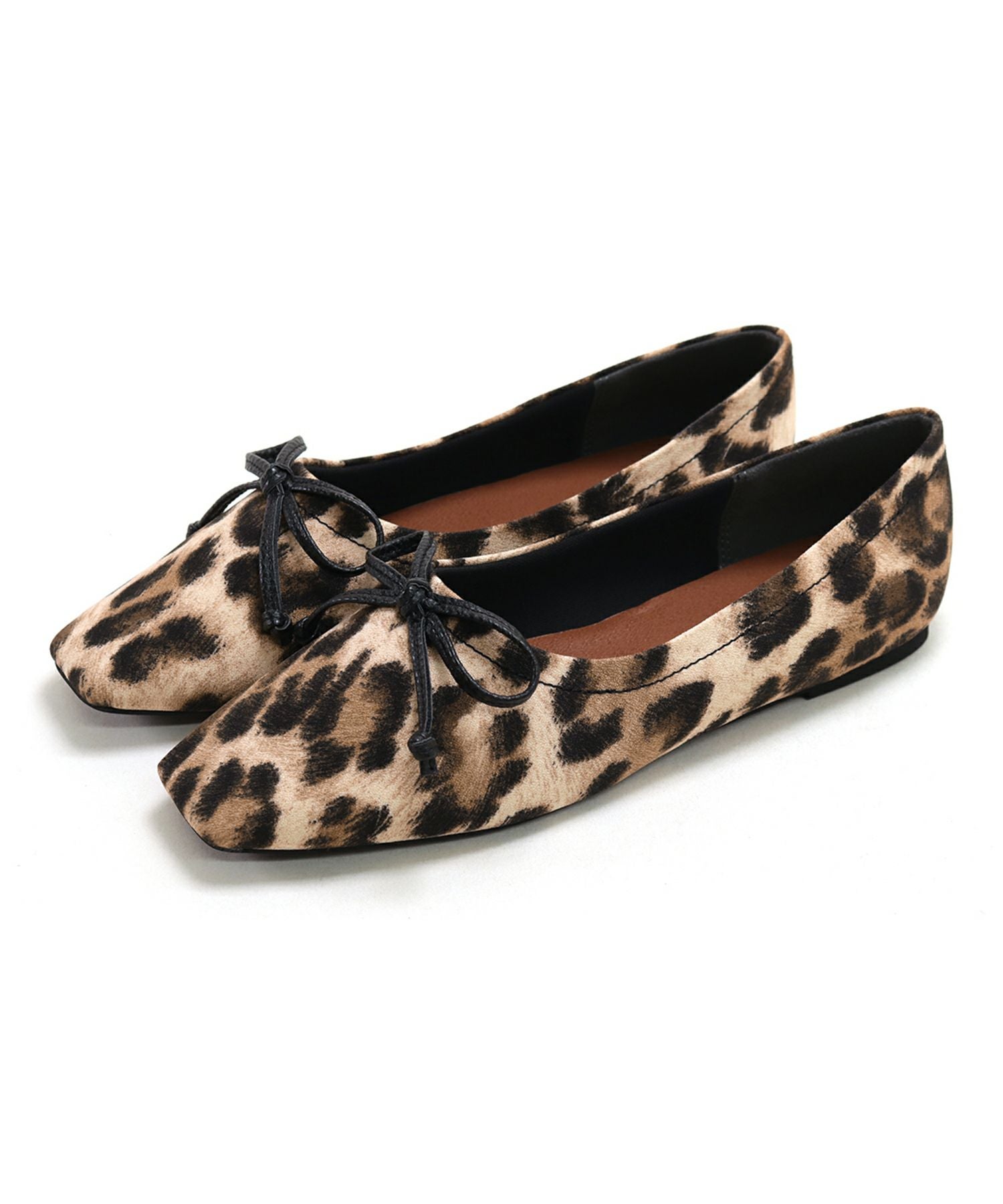 やわらかスムース素材のスクエアトゥ甲深バレエシューズ 一部4月上旬入荷予定