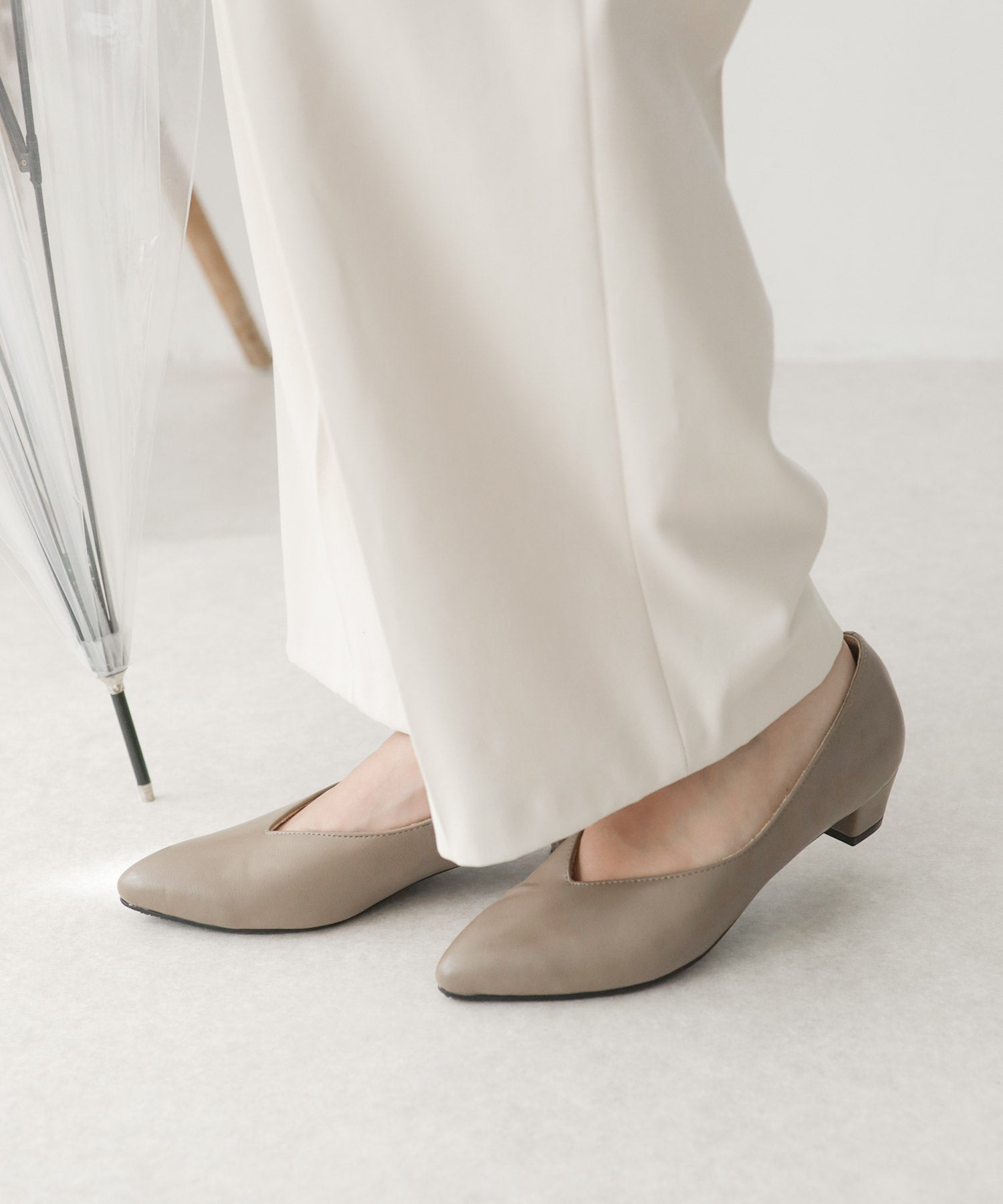 生活防水！晴雨兼用Vカットローヒールポインテッドトゥパンプス/レインシューズ/レインパンプス 一部5月下旬入荷予定