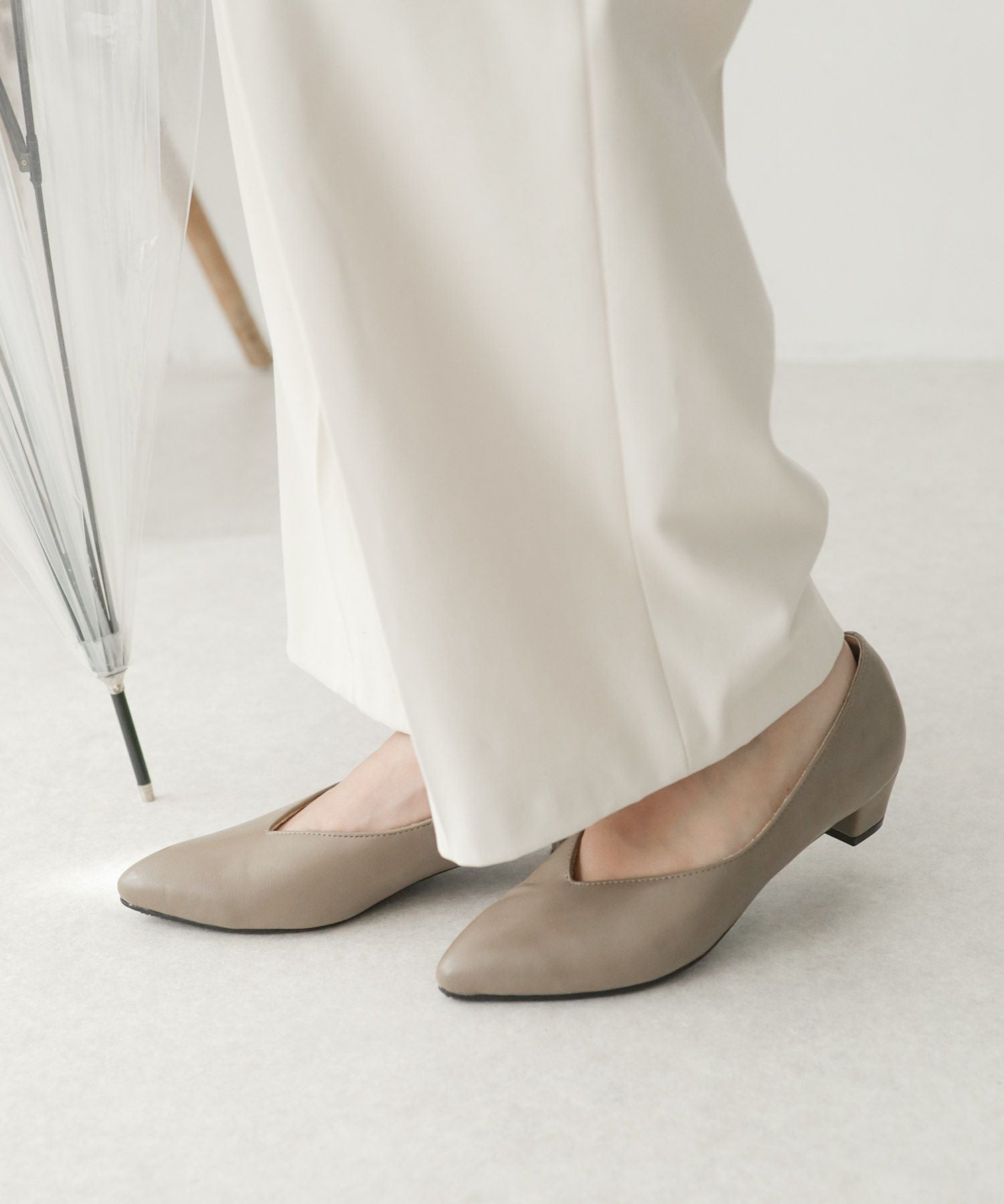 生活防水！晴雨兼用Vカットローヒールポインテッドトゥパンプス/レインシューズ/レインパンプス 一部3月下旬入荷予定