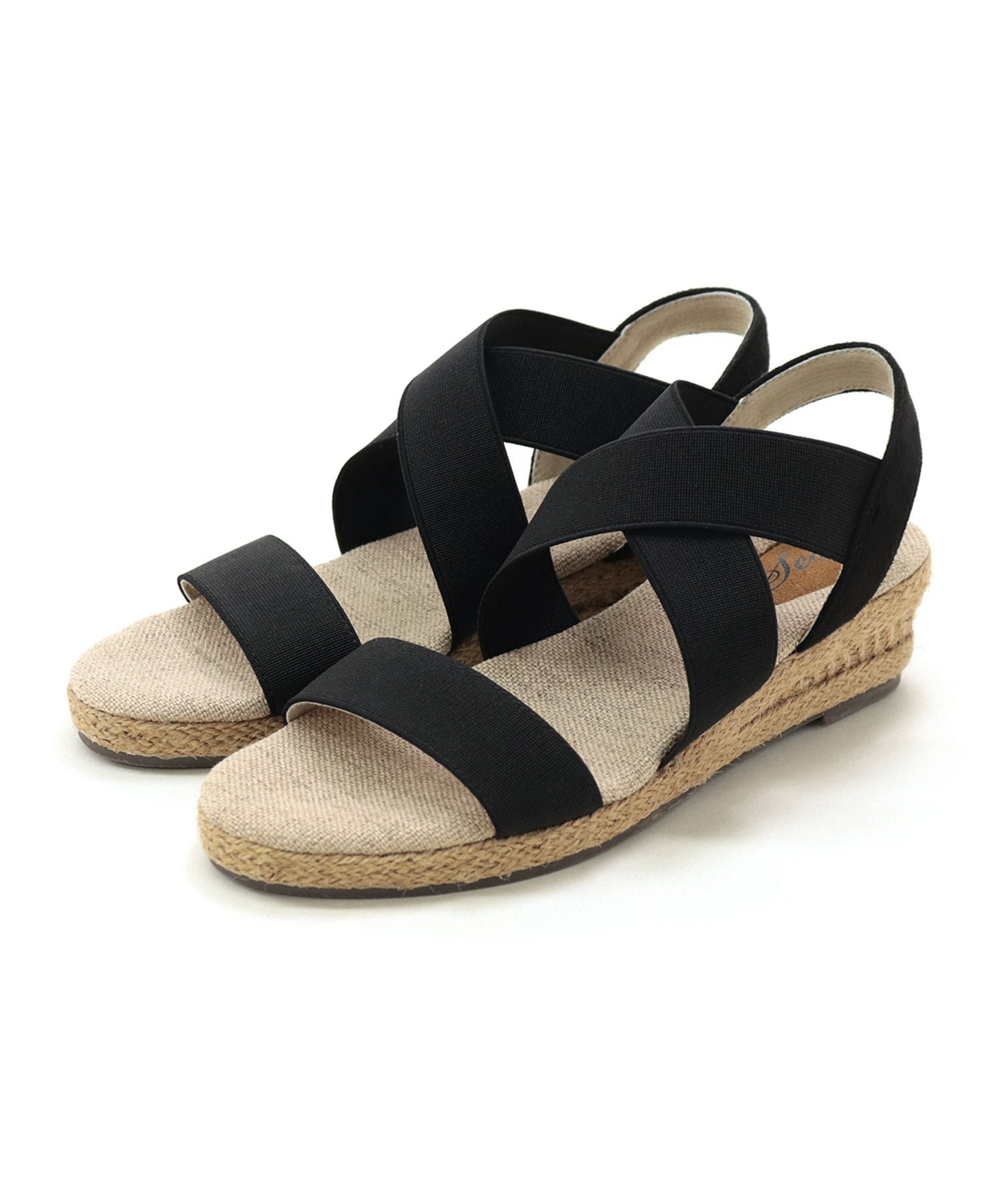 ゴムでフィットするので靴ズレしにくい4cmヒールゴムフィットサンダル