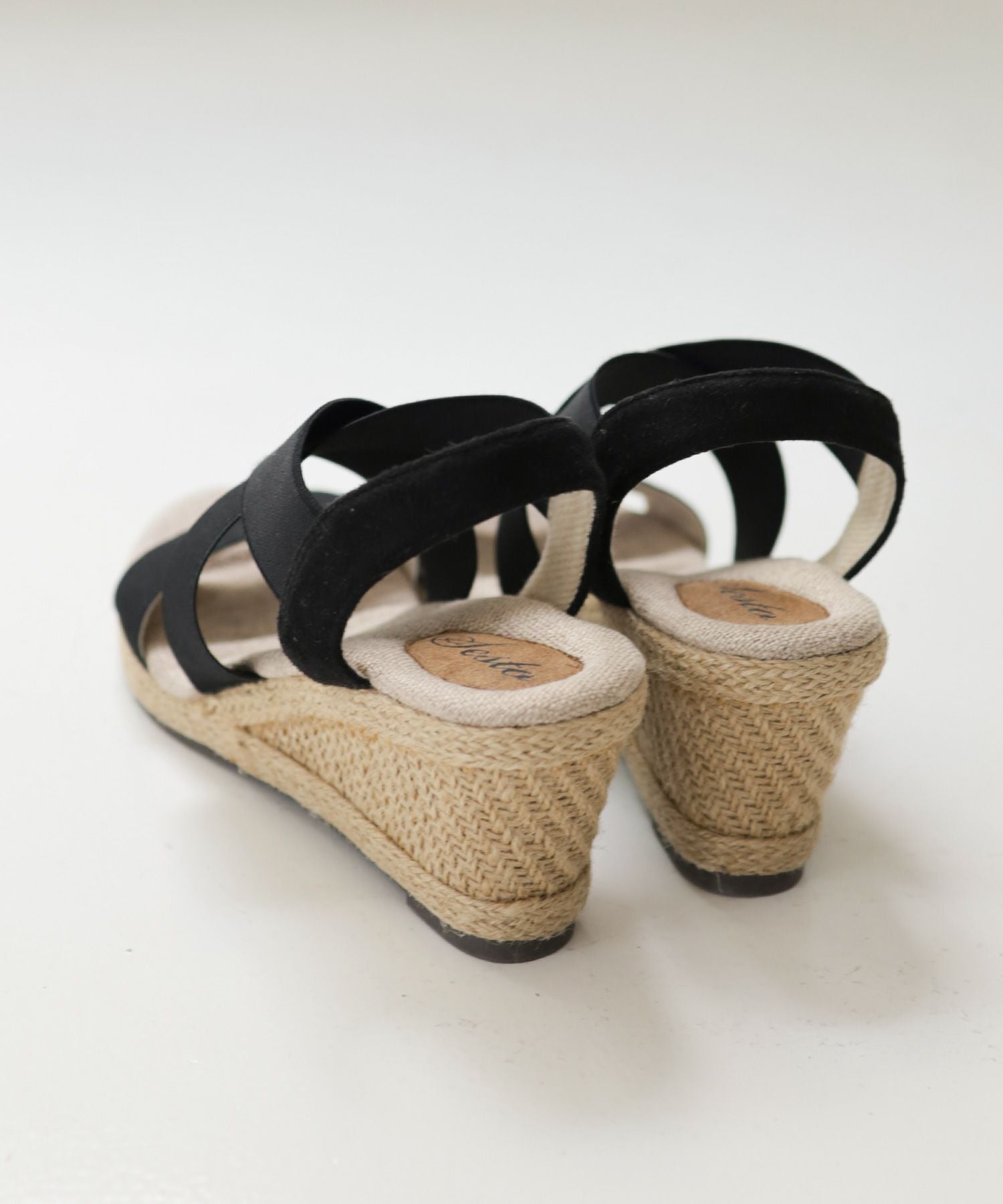 7cmヒールゴムフィットサンダル