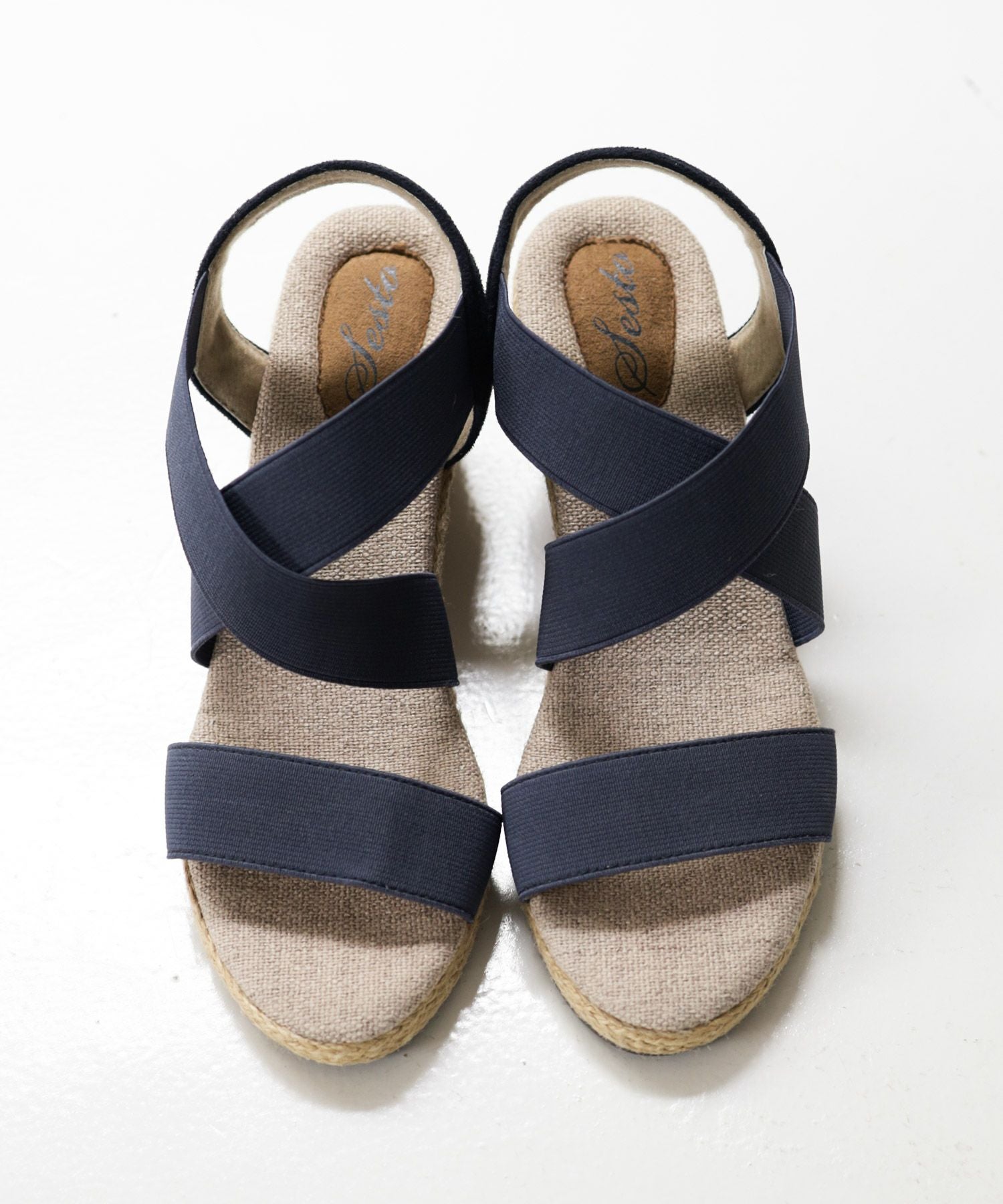 7cmヒールゴムフィットサンダル