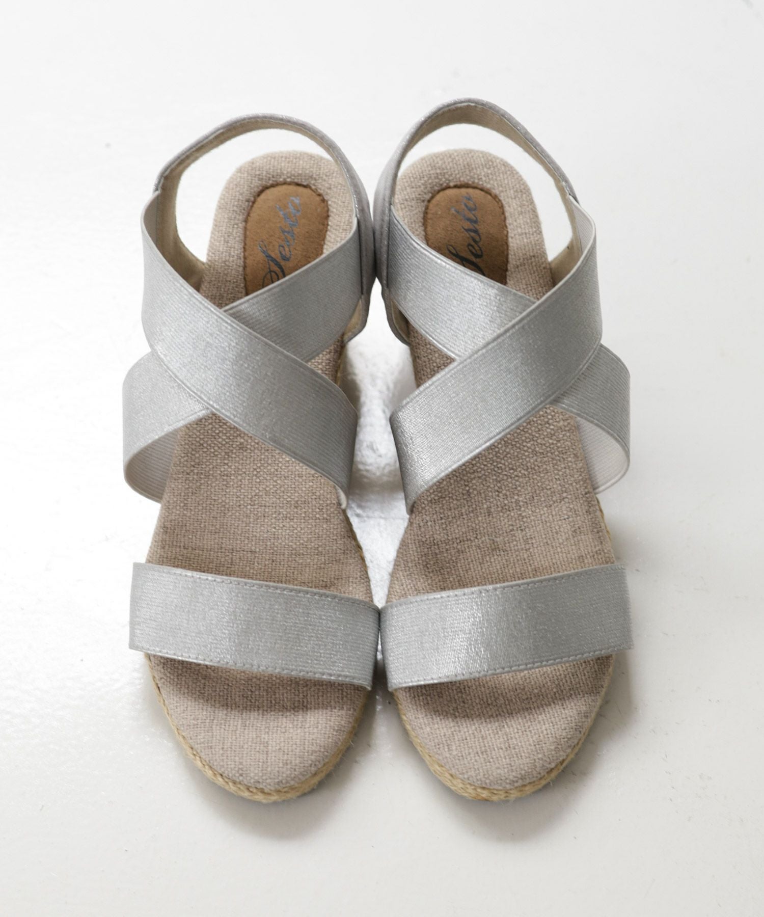 7cmヒールゴムフィットサンダル