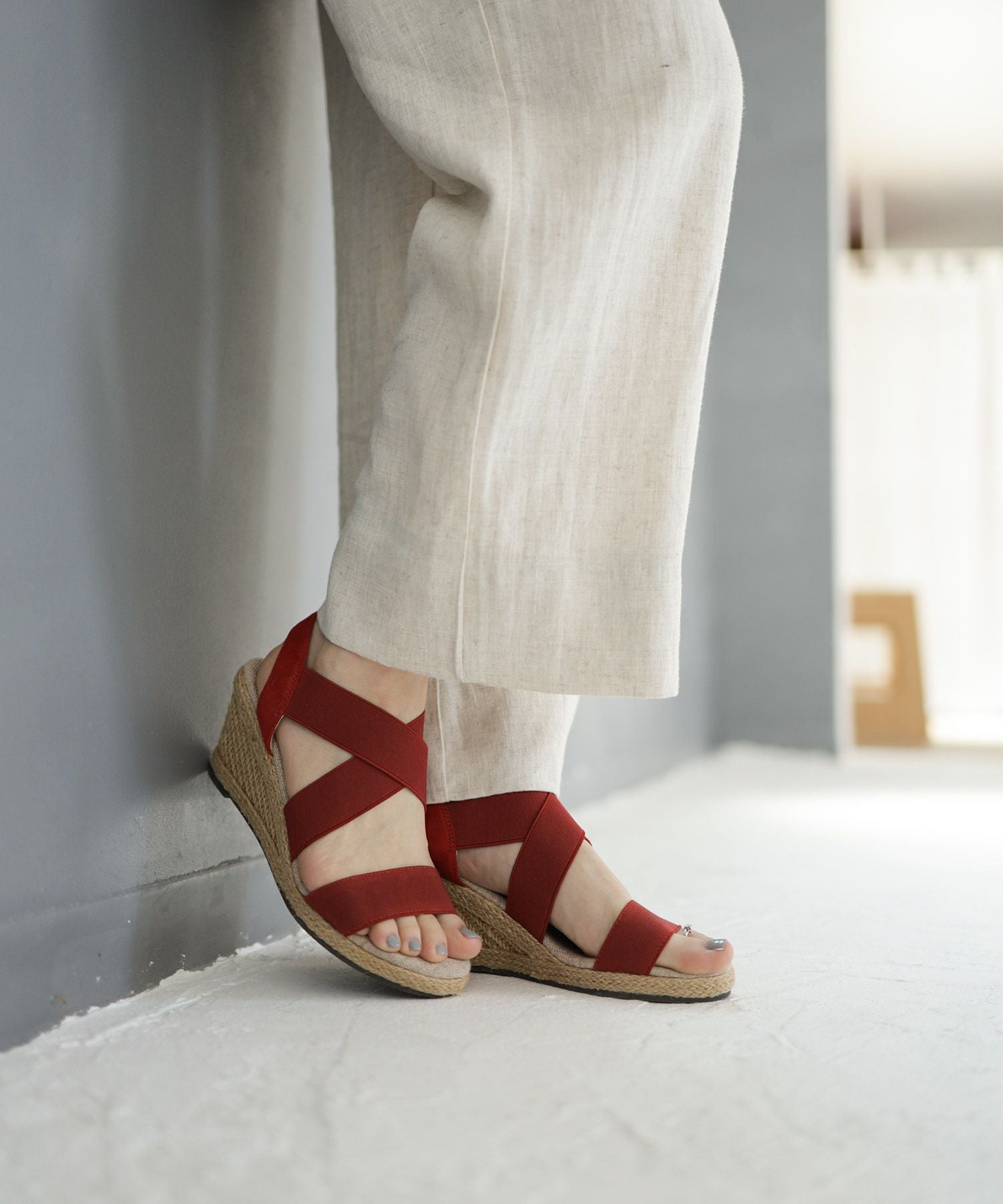 7cmヒールゴムフィットサンダル