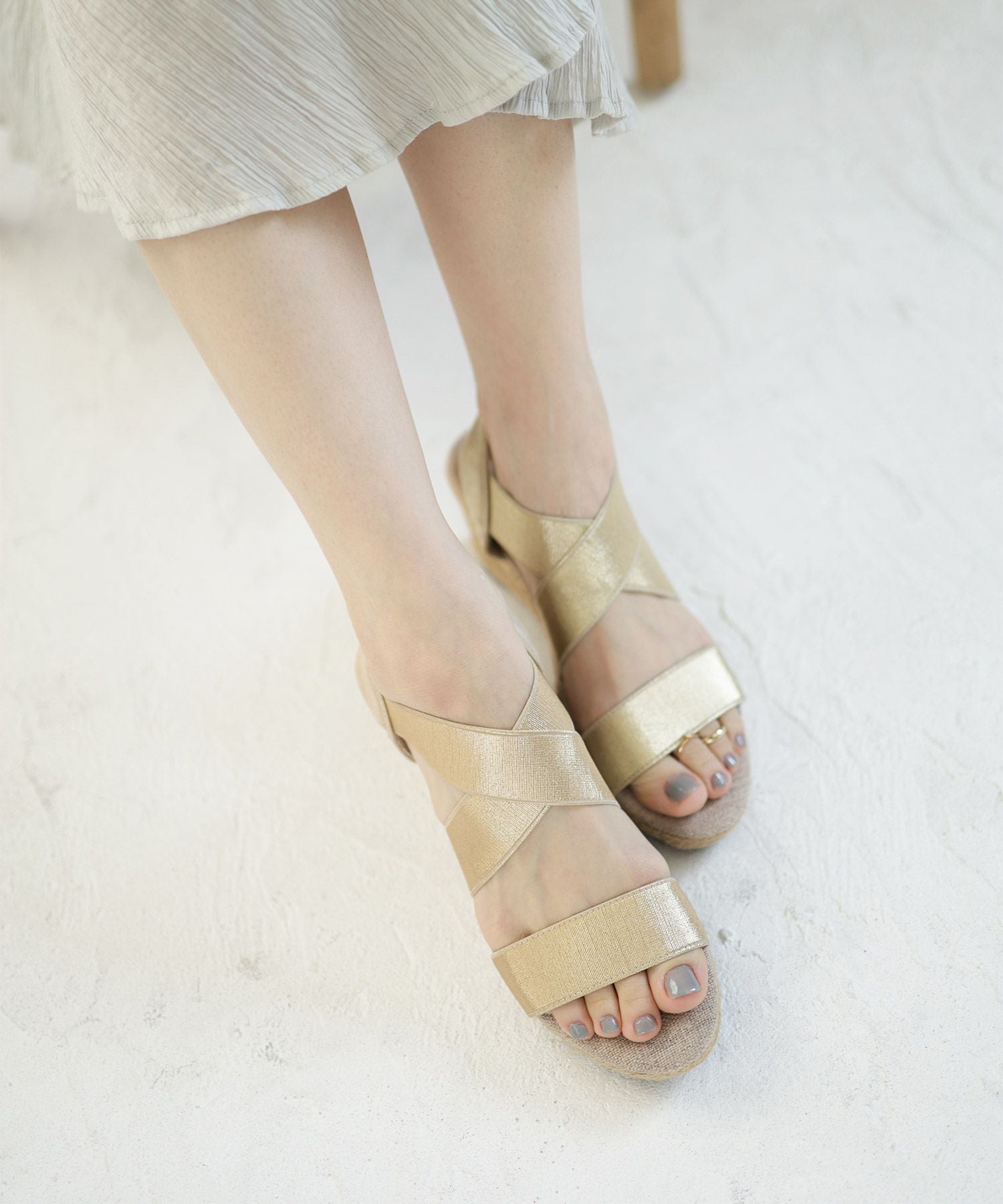 7cmヒールゴムフィットサンダル