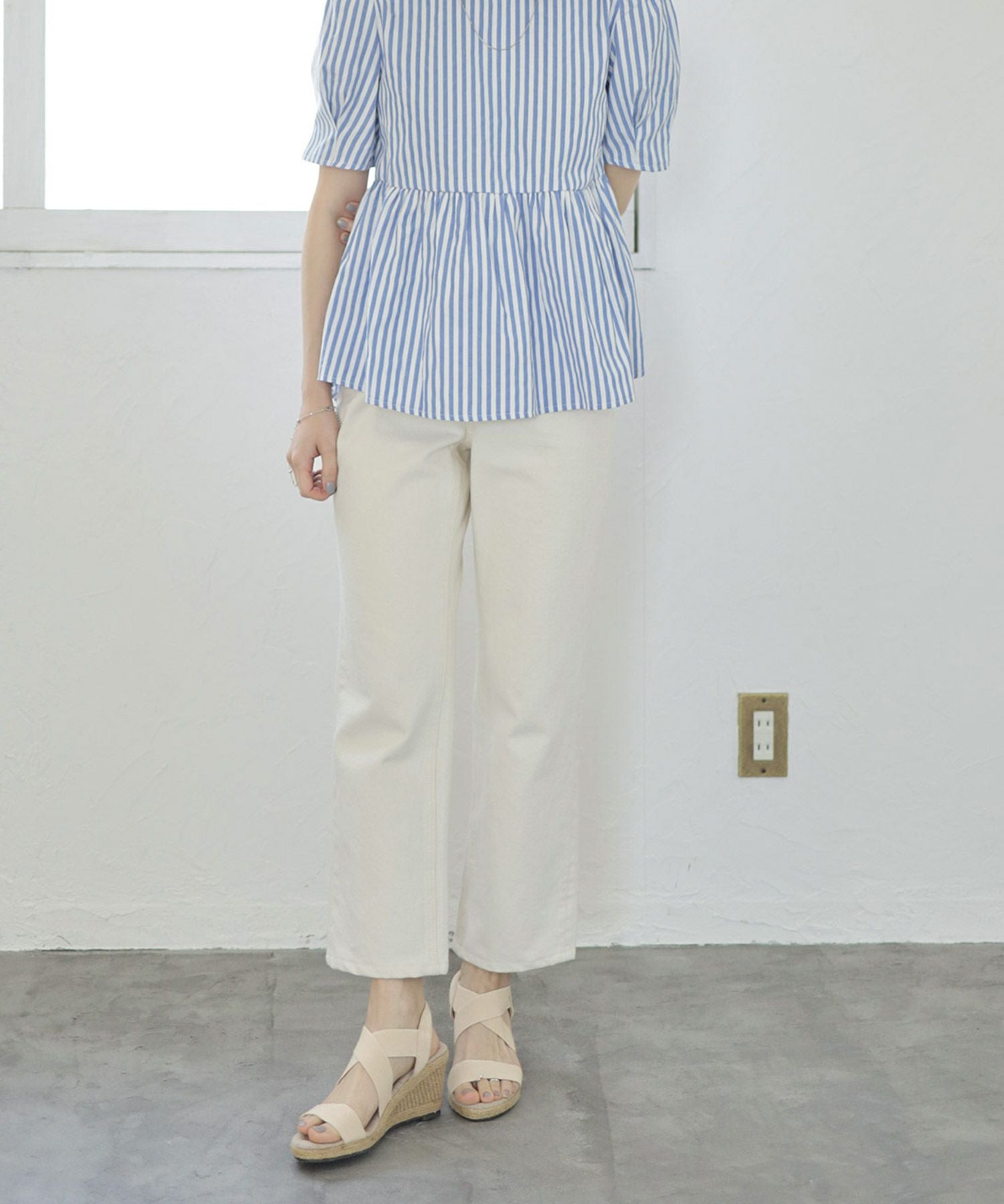 7cmヒールゴムフィットサンダル