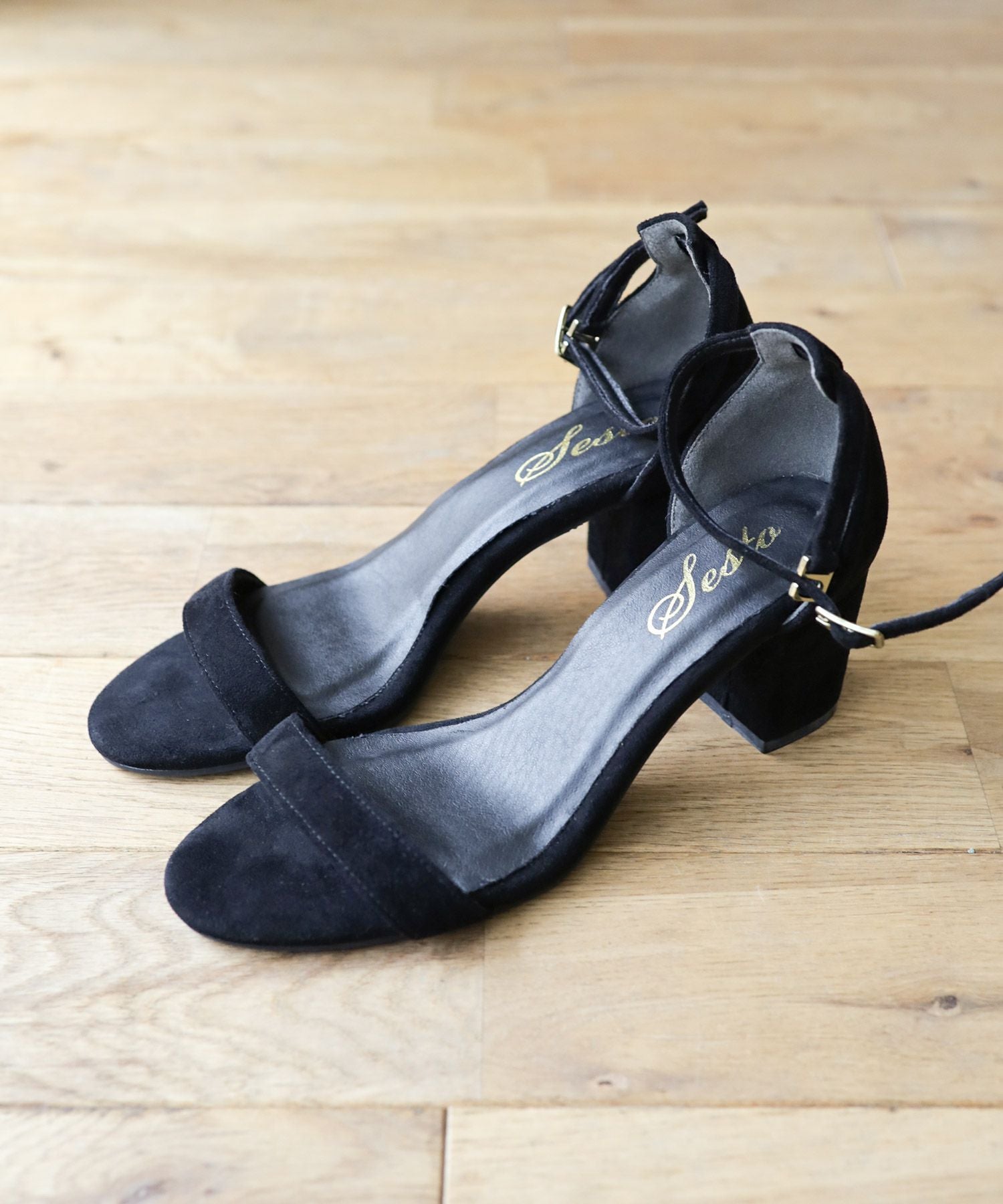 6.5cmチャンキーヒールのワンストラップサンダル/ふわふわクッションインソールと屈曲するアウトソールで機能性バツグン 一部3月末頃入荷予定