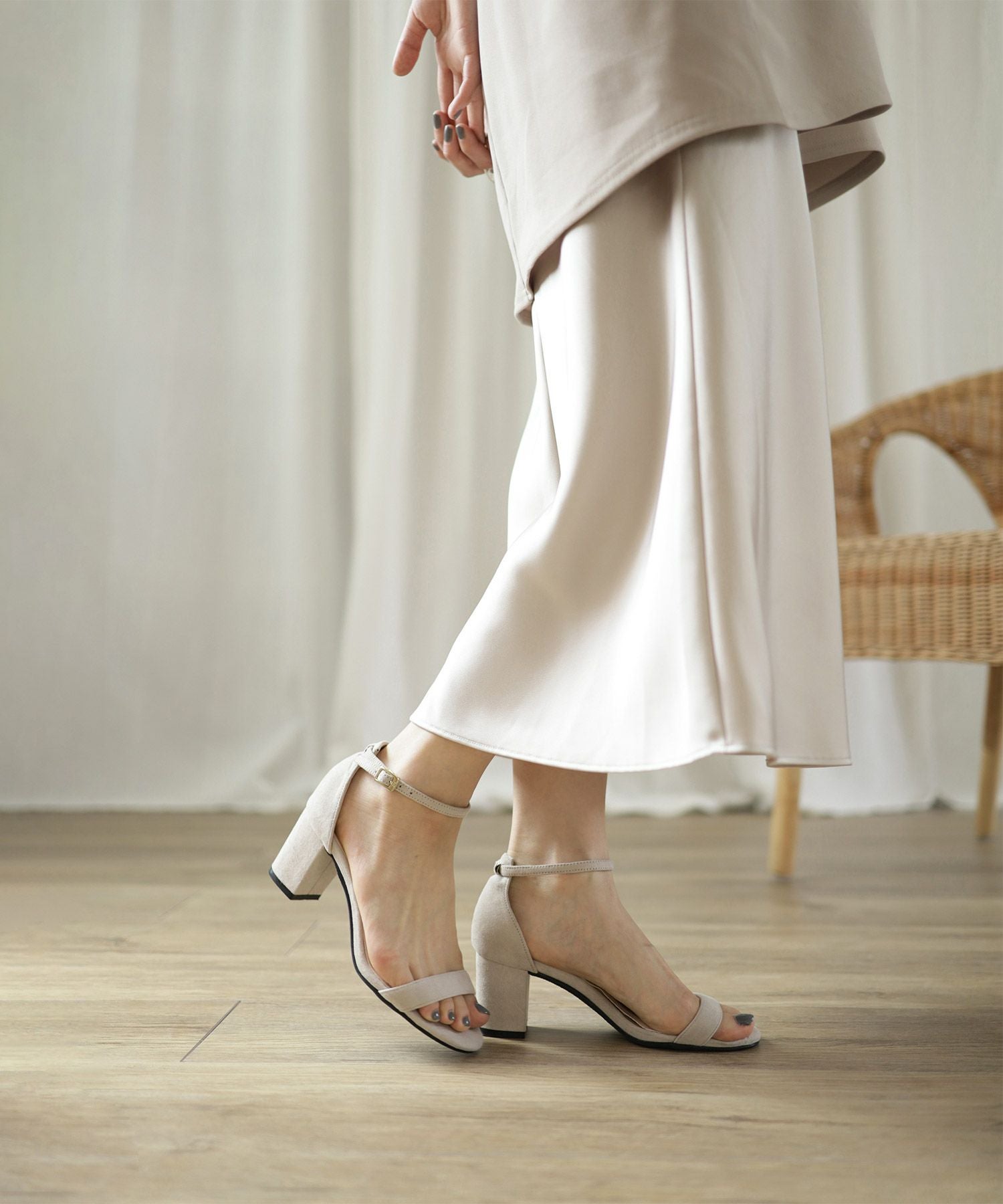 6.5cmチャンキーヒールのワンストラップサンダル/ふわふわクッション