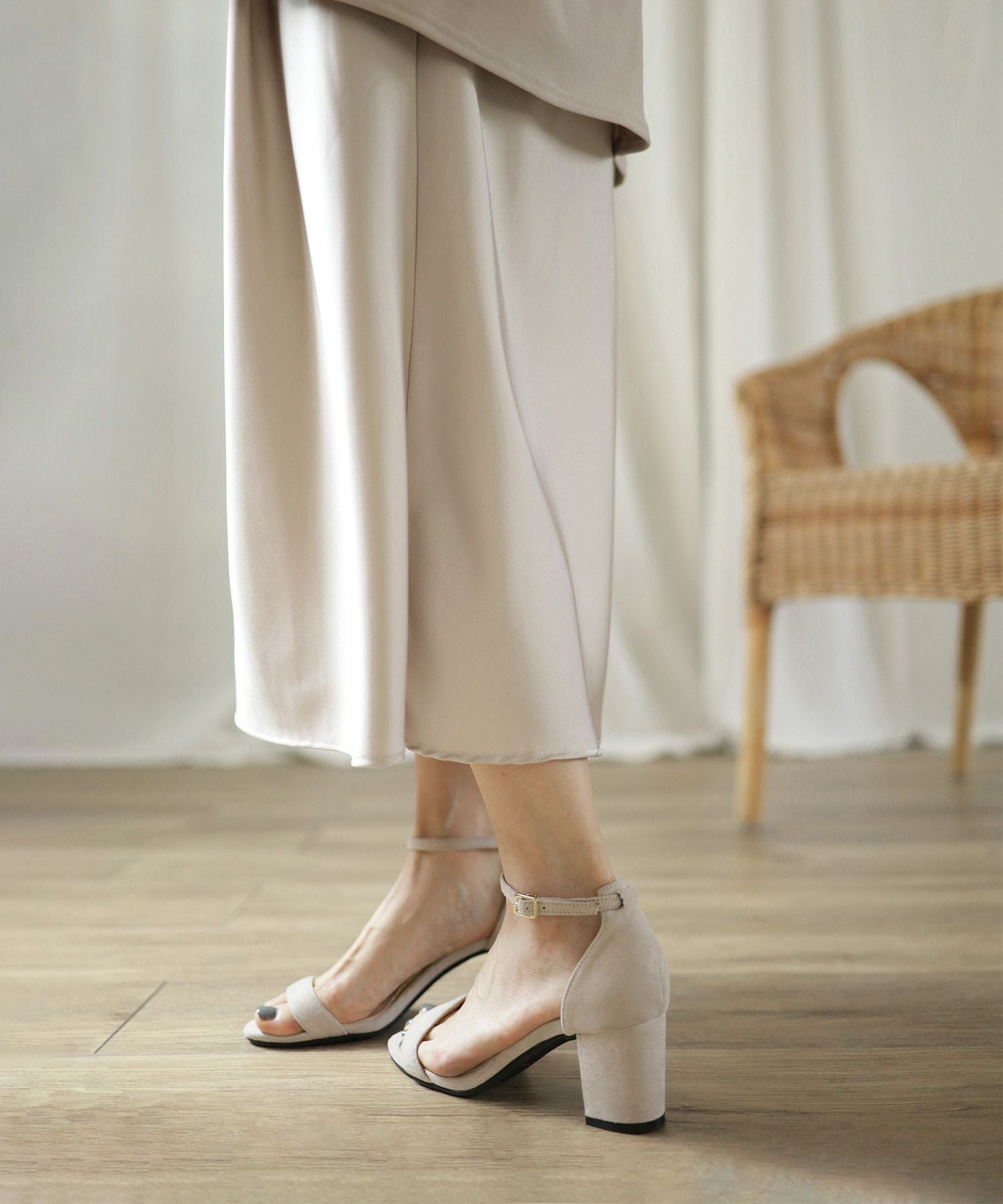 6.5cmチャンキーヒールのワンストラップサンダル/ふわふわクッション