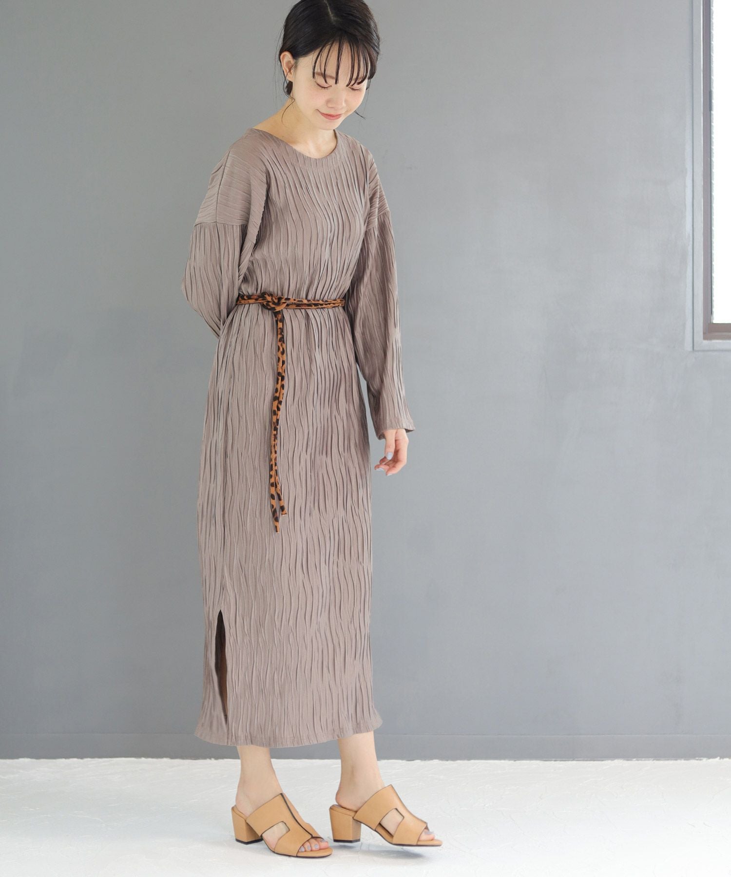 レザー調丸紐のロープノットベルト【3点までゆうパケット可】