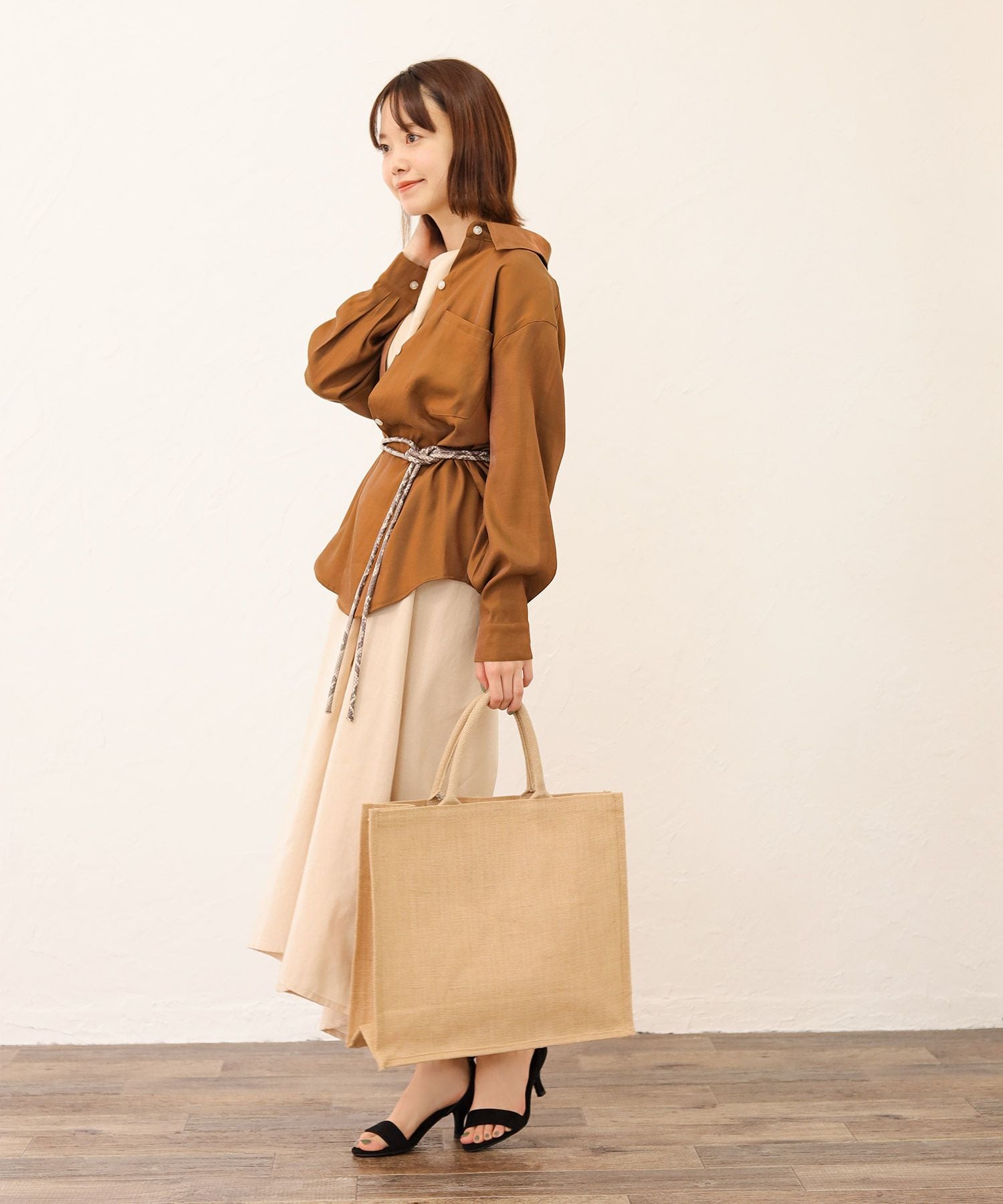 レザー調丸紐のロープノットベルト【3点までゆうパケット可】