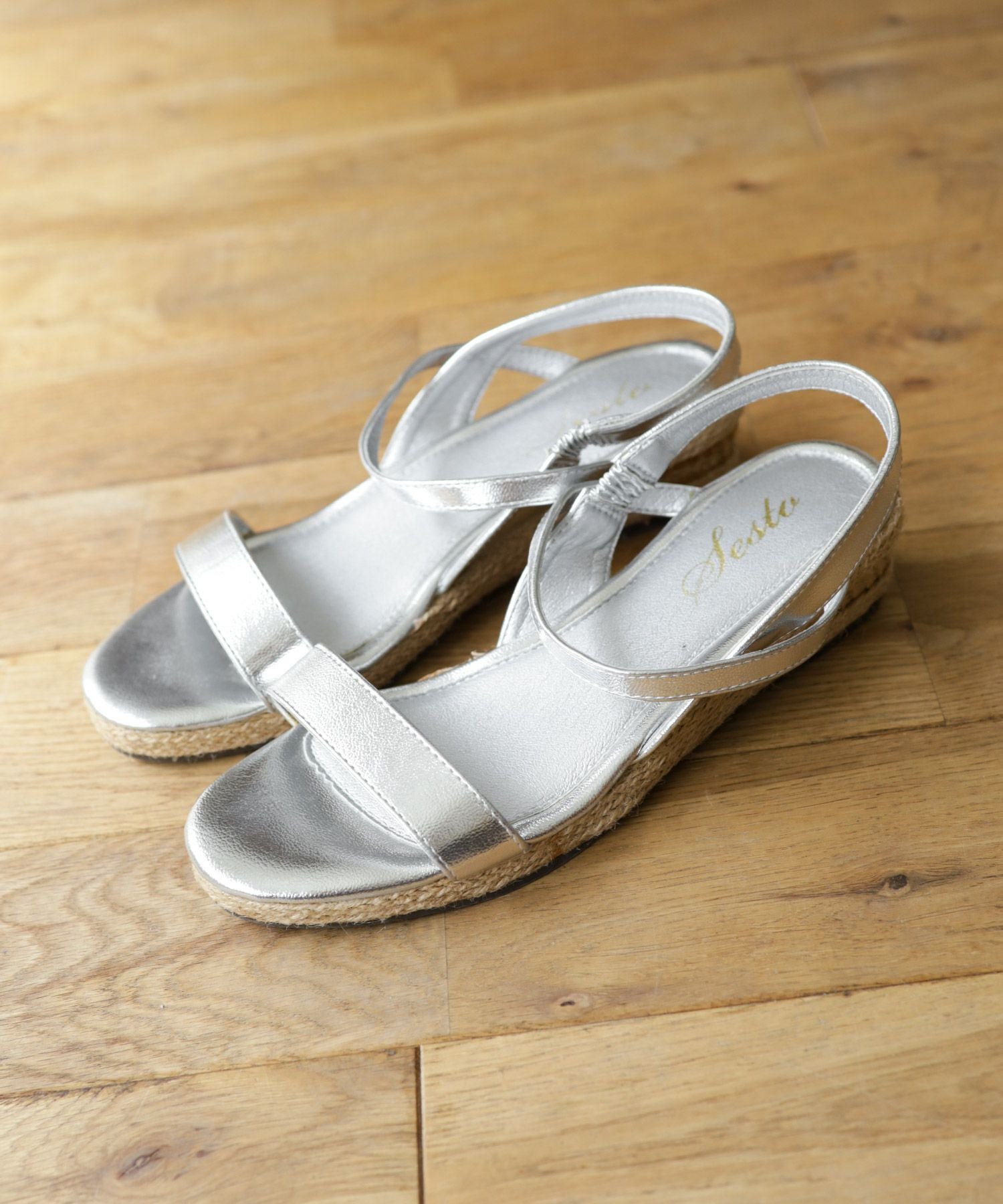 ローヒールウエッジソールサンダル/リラックスサンダル