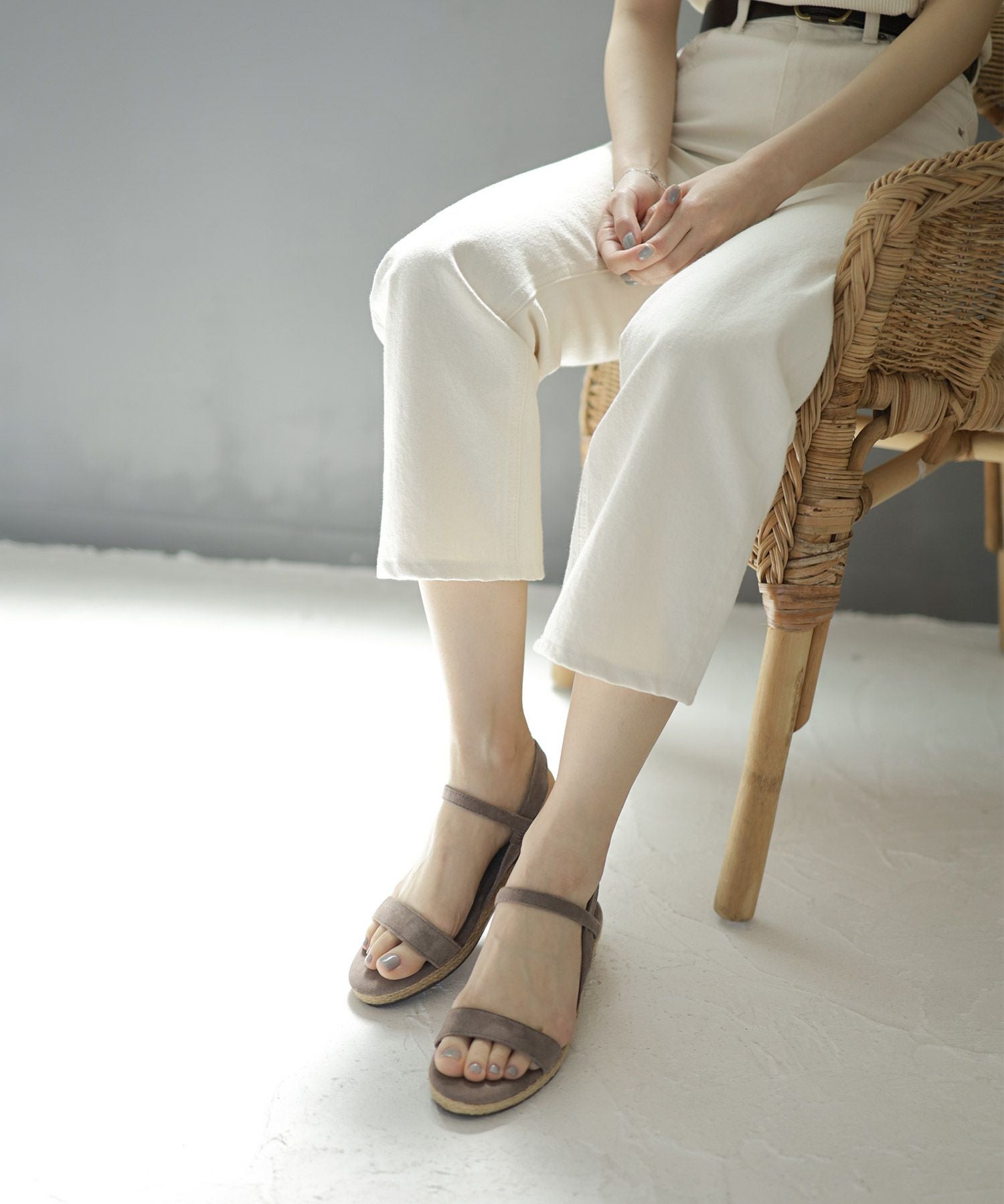 ローヒールウエッジソールサンダル/リラックスサンダル