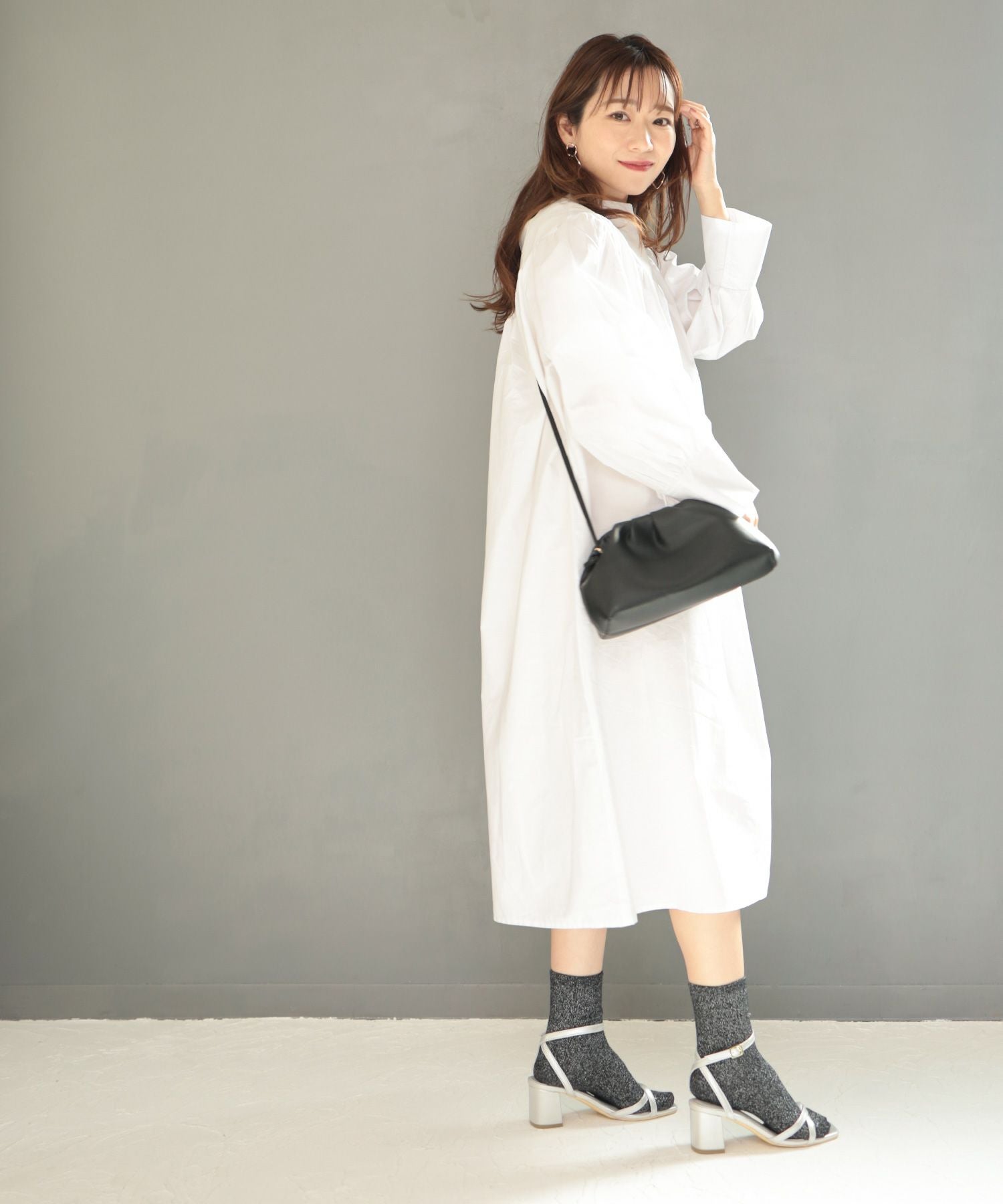 ツイストストラップベアサンダル