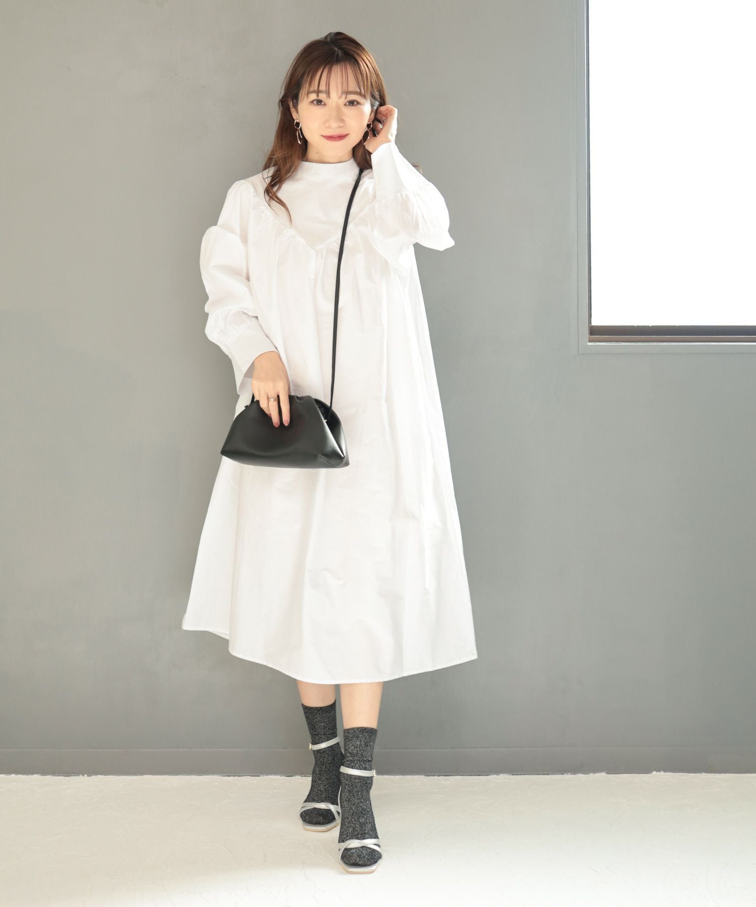 ツイストストラップベアサンダル