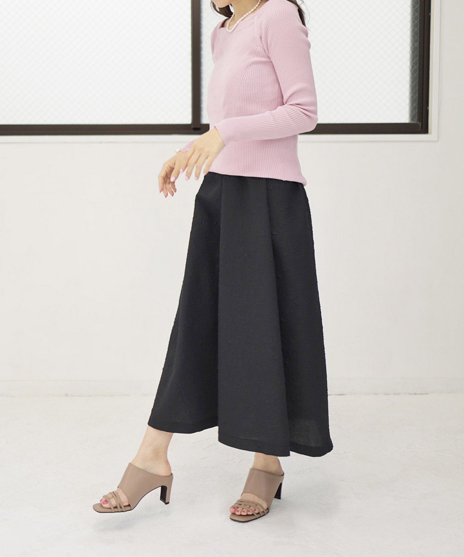 スクエアトゥメニーストラップミュールサンダル