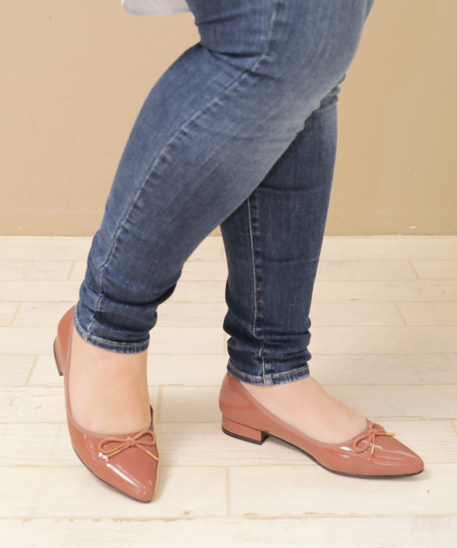 【3Ｅ幅広・大きいサイズ】【晴雨兼用】ポインテッドトゥバレエパンプス  ▲返品交換不可