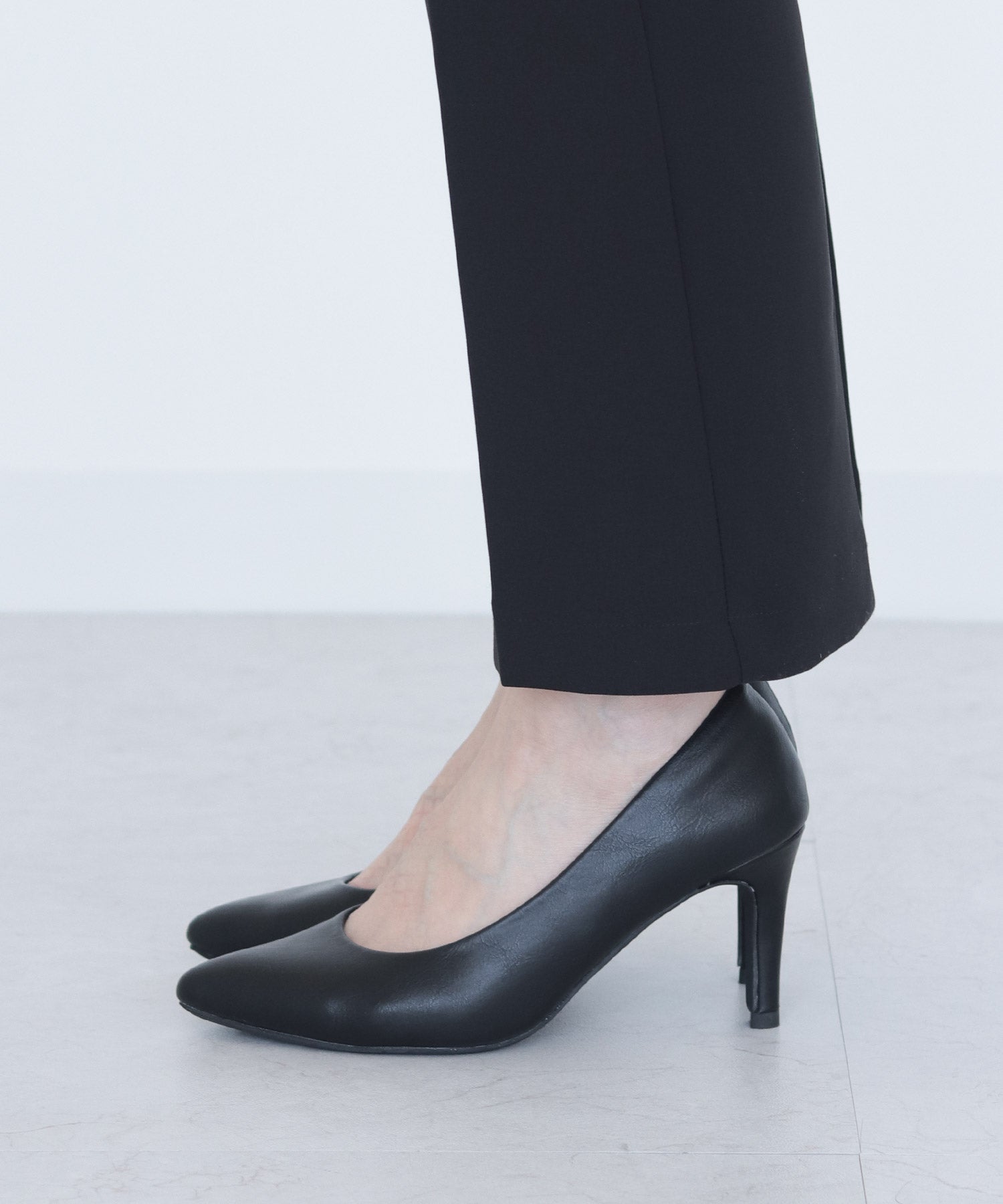 削れないかかとゴム＆高機能クッションの美脚ヒールパンプス Newカラー 一部8月下旬入荷予定