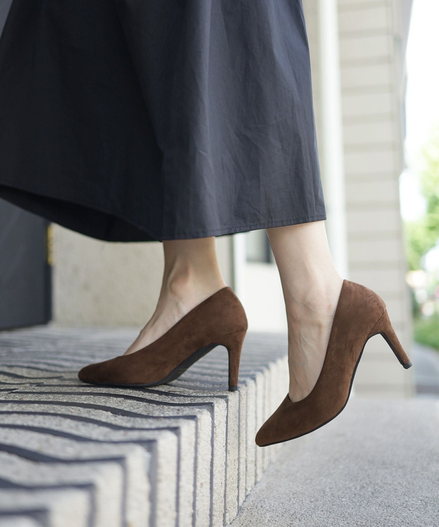 削れないかかとゴム&高機能クッションの美脚ヒールパンプス 一部3月末頃入荷予定