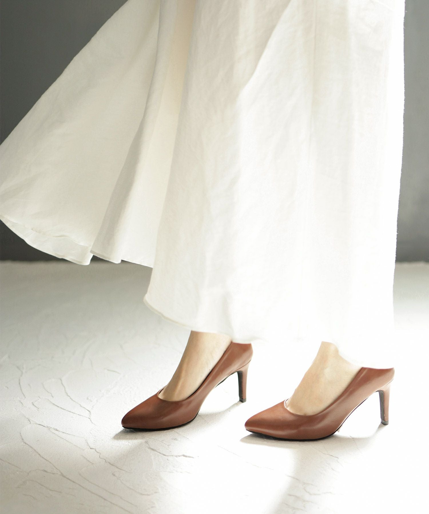削れないかかとゴム&高機能クッションの美脚ヒールパンプス 一部3月末頃入荷予定