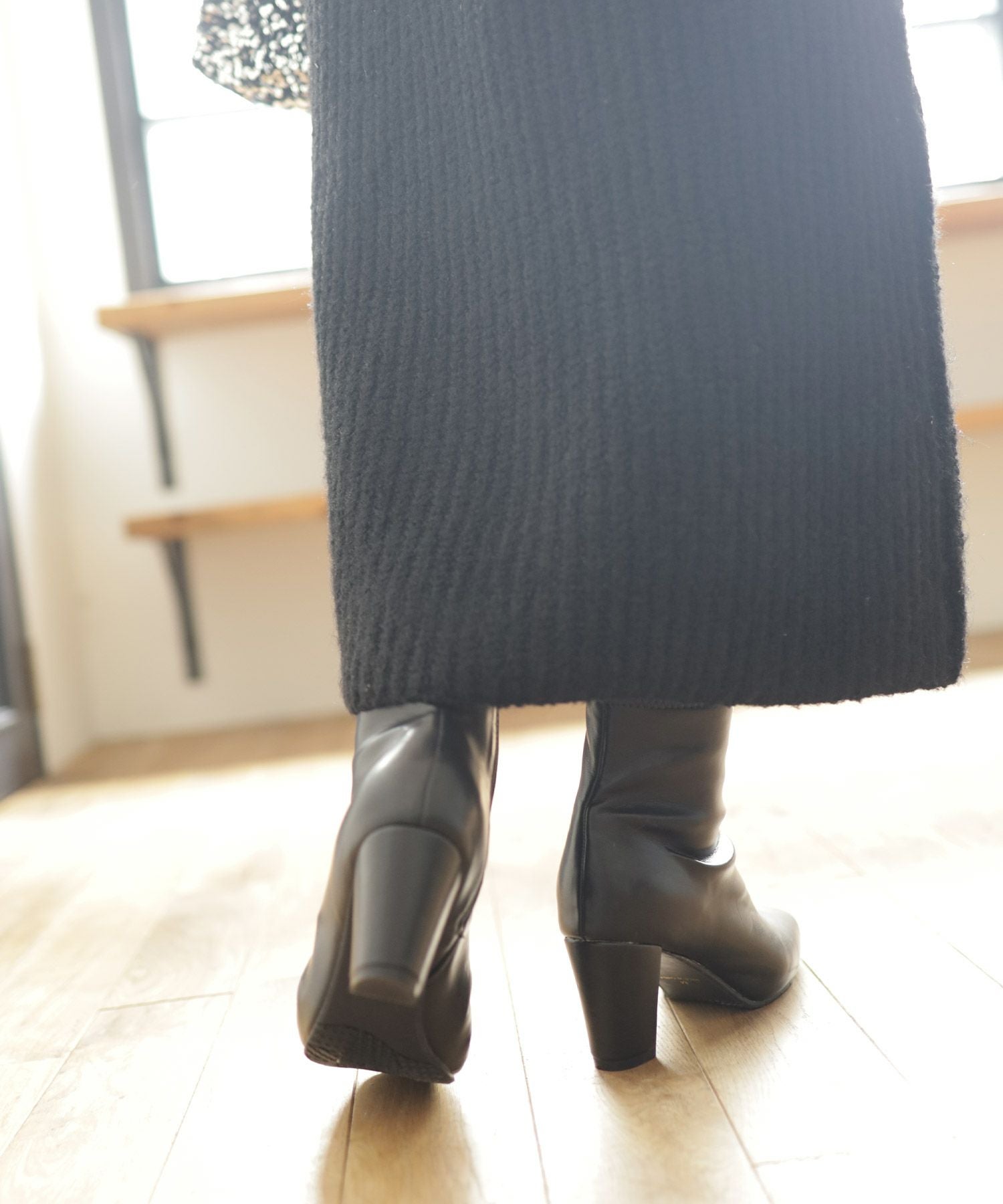 スリムフィットストレッチスクエアトゥショートブーツ