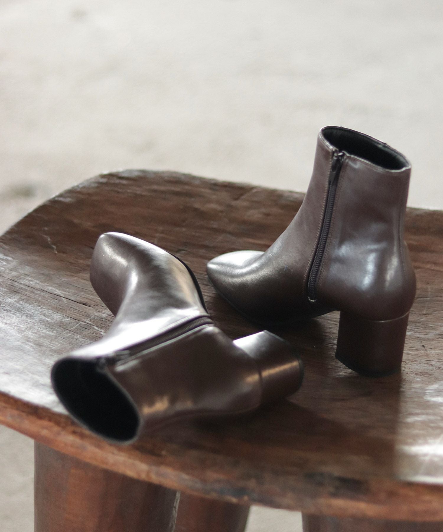 インナーファーであったかスクエアトゥチャンキーヒールショートブーツ