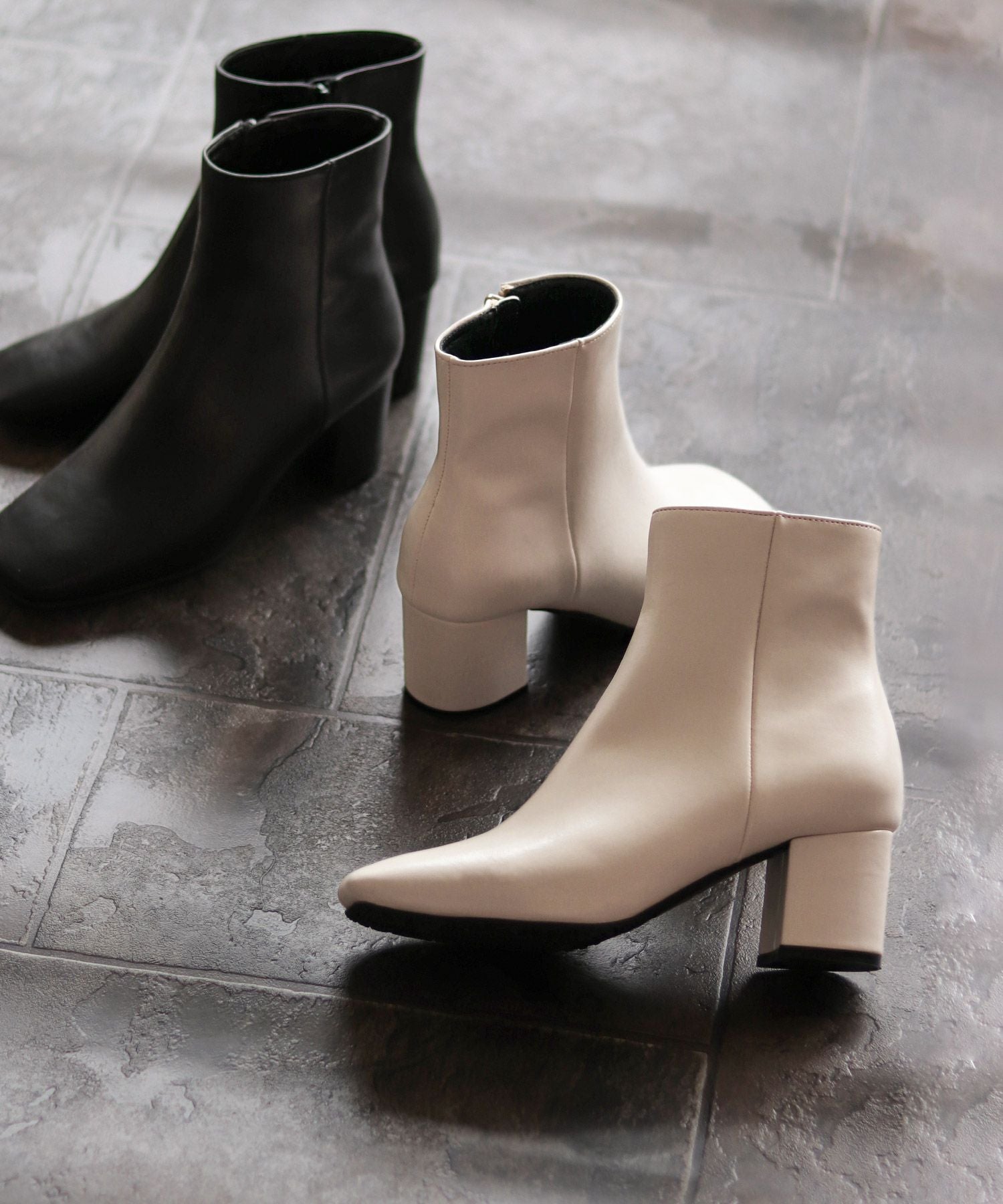 インナーファーであったかスクエアトゥチャンキーヒールショートブーツ