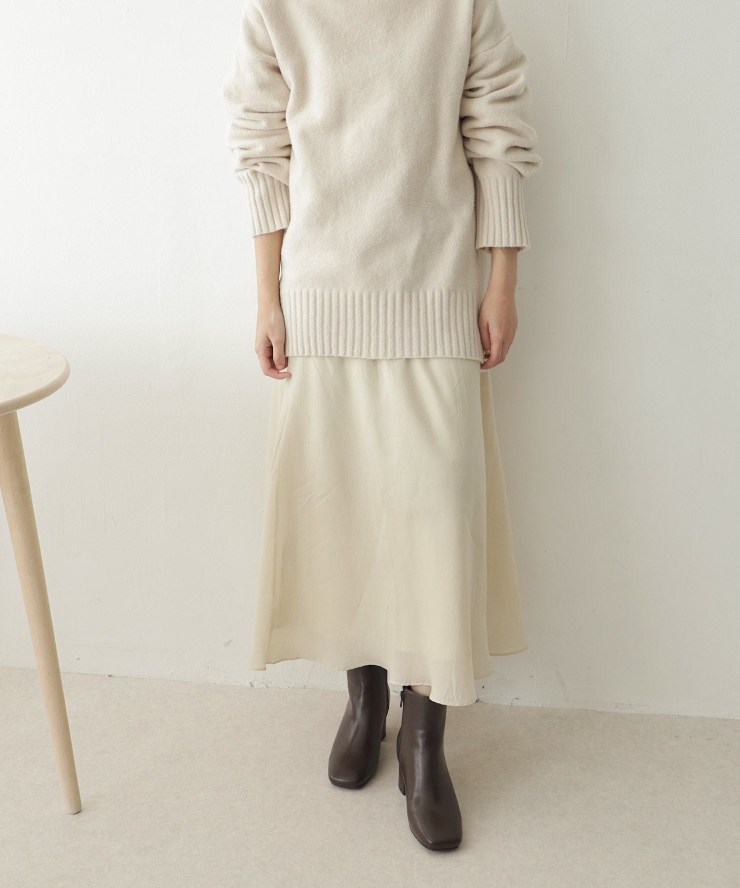 インナーファーであったかスクエアトゥチャンキーヒールショートブーツ