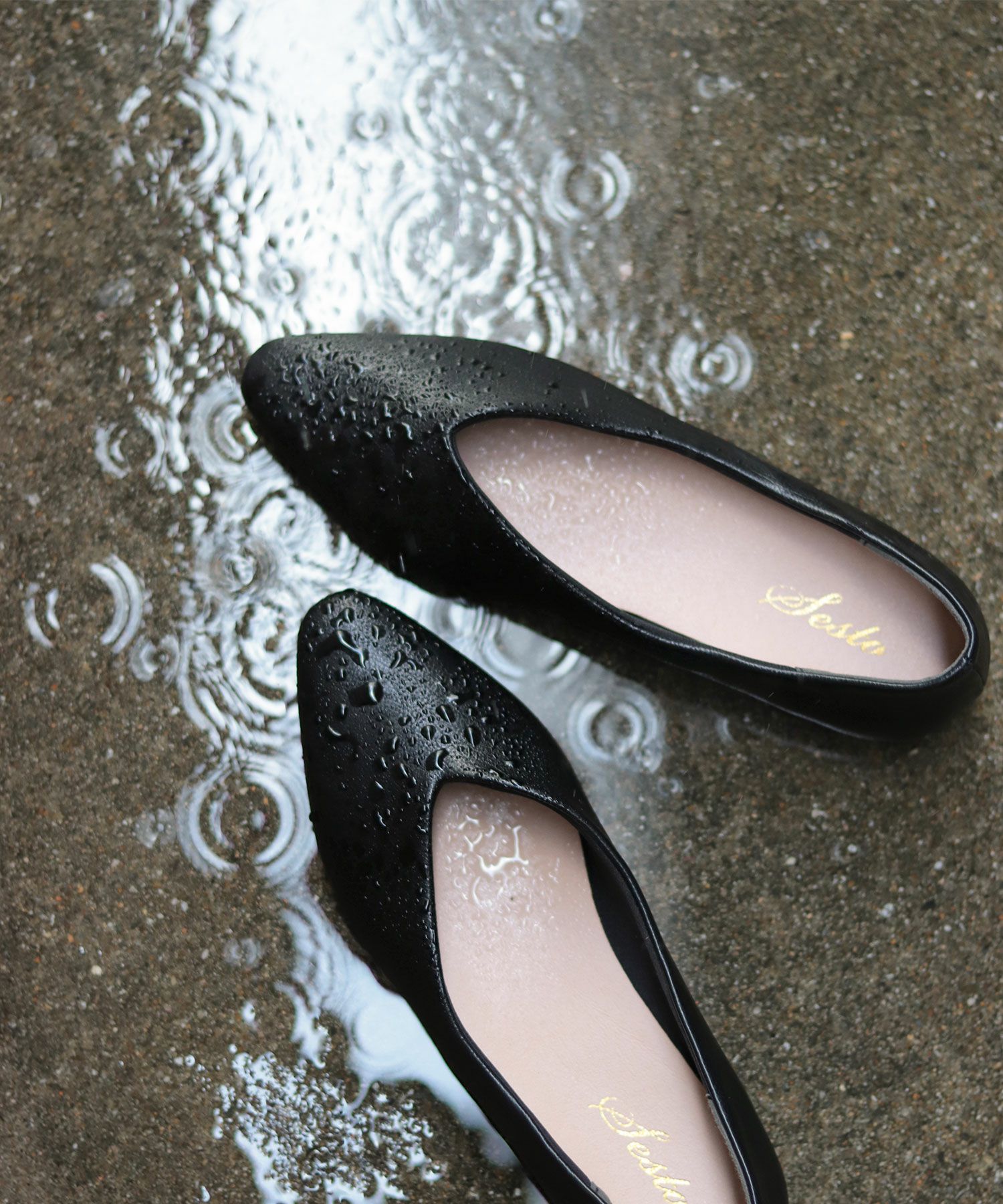 生活防水対応Vカットフラットレインパンプス/オールウェザーパンプス/晴雨兼用 一部4月中旬入荷予定