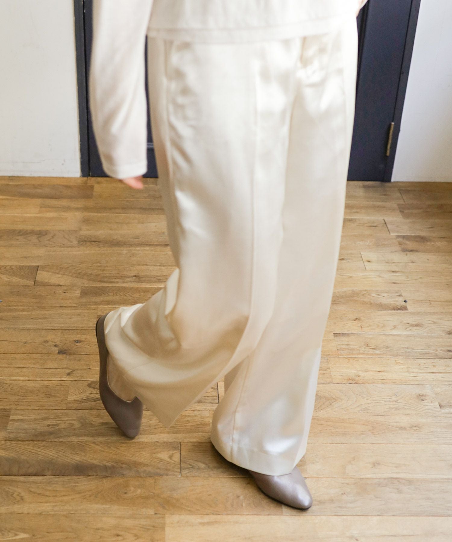 生活防水対応Vカットフラットレインパンプス/オールウェザーパンプス/晴雨兼用 一部4月中旬入荷予定