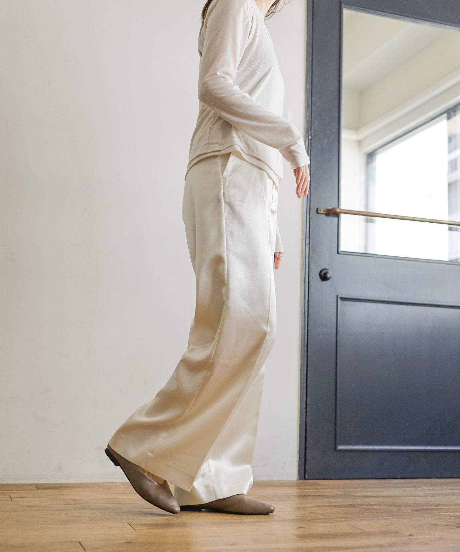 生活防水対応Vカットフラットレインパンプス/オールウェザーパンプス/晴雨兼用 一部4月中旬入荷予定