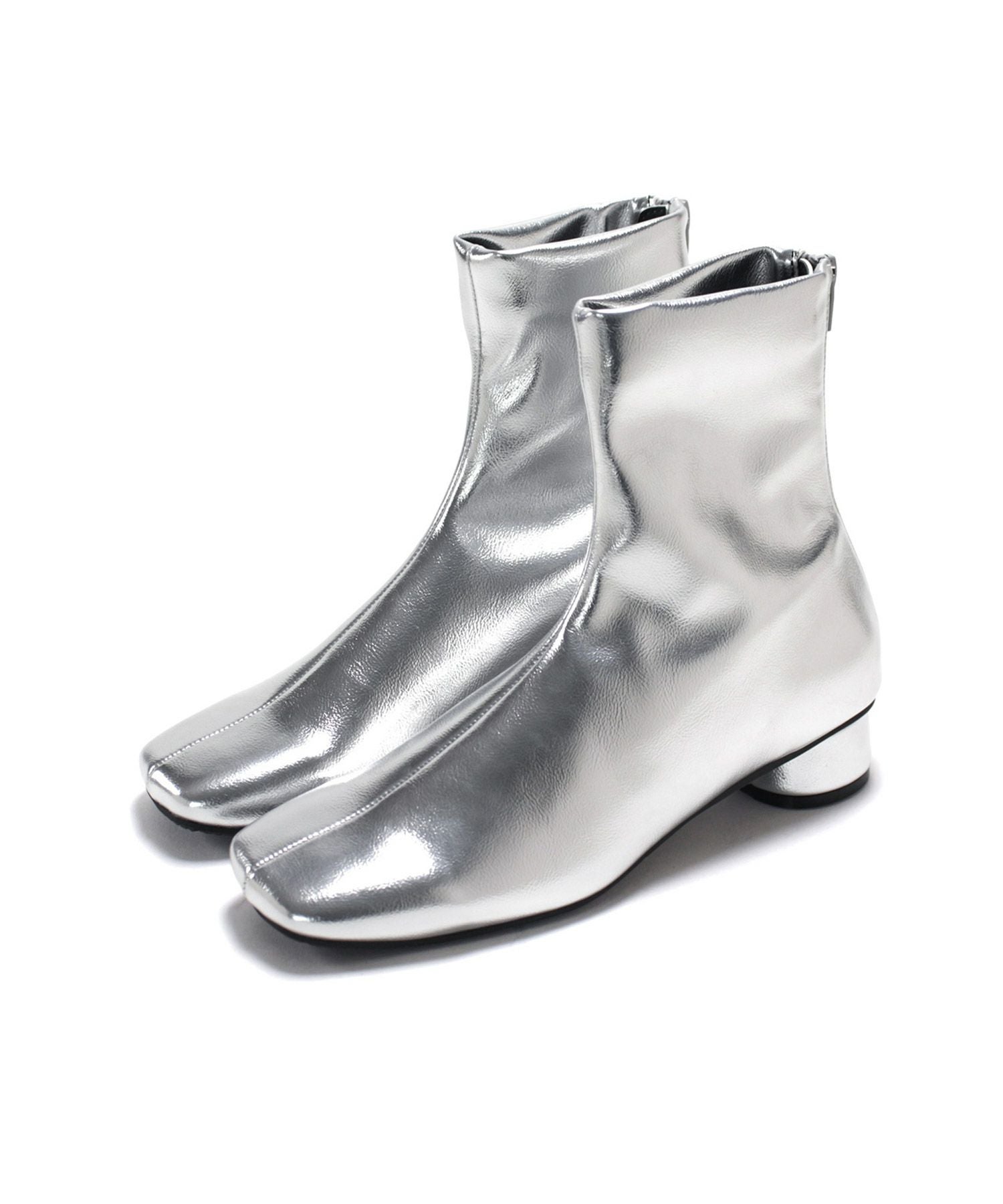 ローヒールスリムストレッチショートブーツ