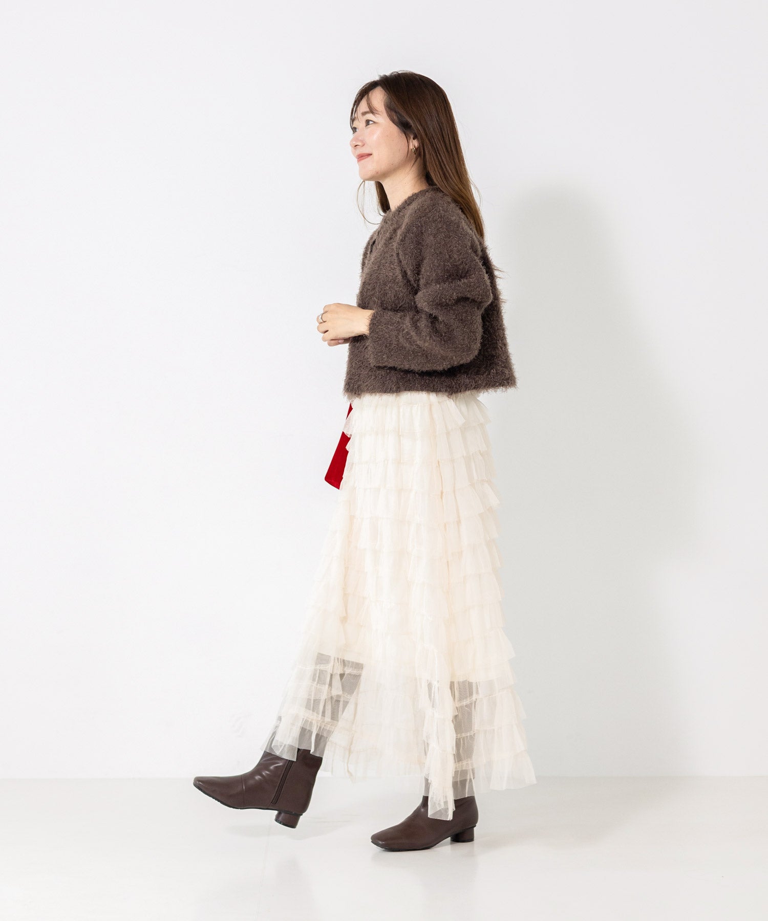 スクエアトゥのローヒールロングブーツ ▲返品不可