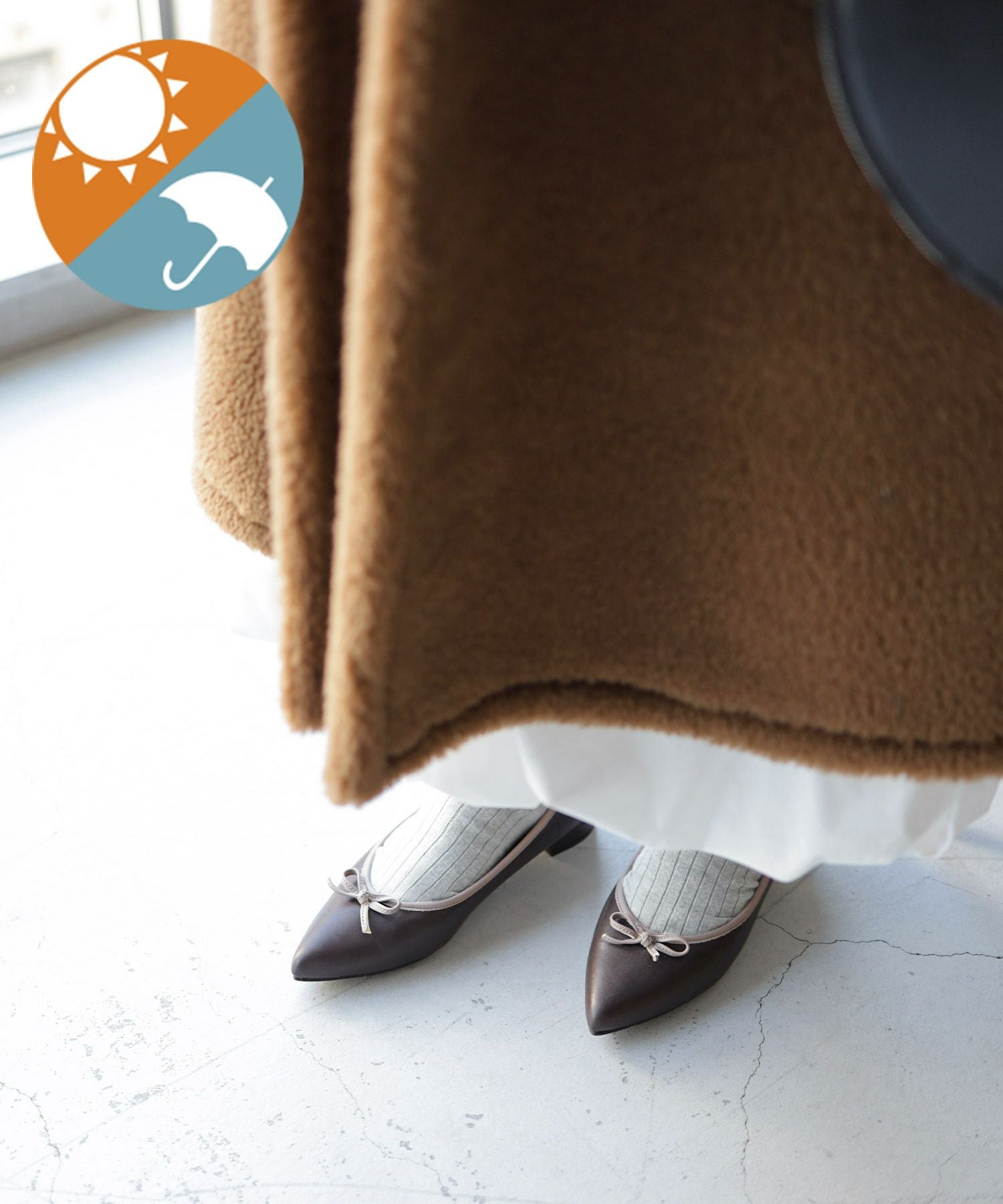 ポインテッドトゥのリボン付きローヒールレインパンプス/レインシューズ