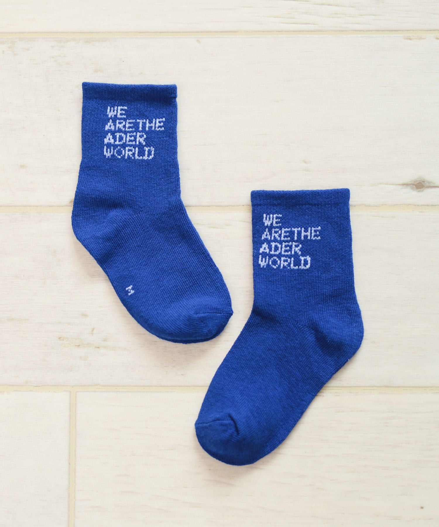 キッズ/ロゴ入りソックス【返品・交換不可】【5セットまでゆうパケット】