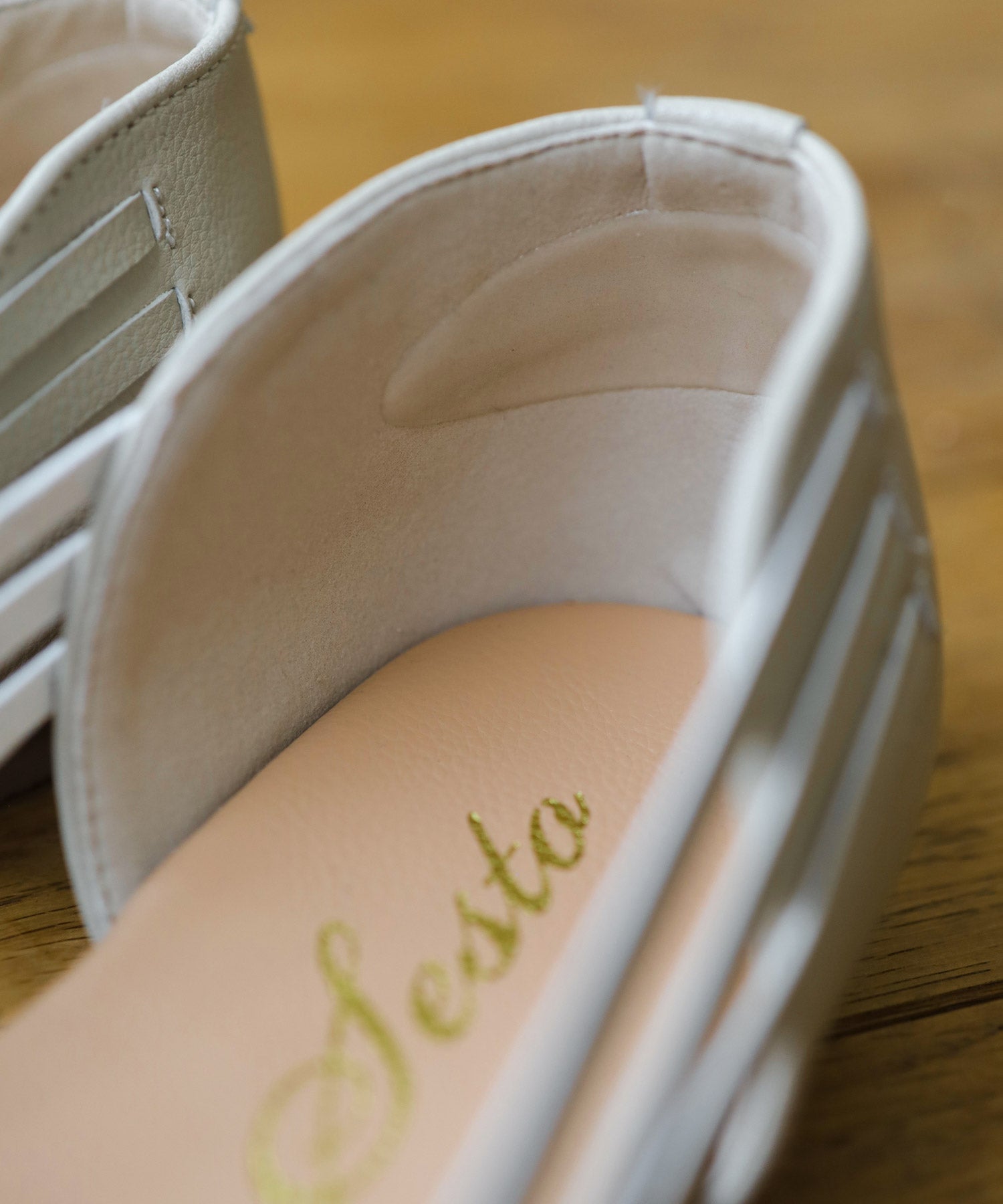 編み込みメッシュのグルカサンダル Newカラー 一部5月下旬入荷予定