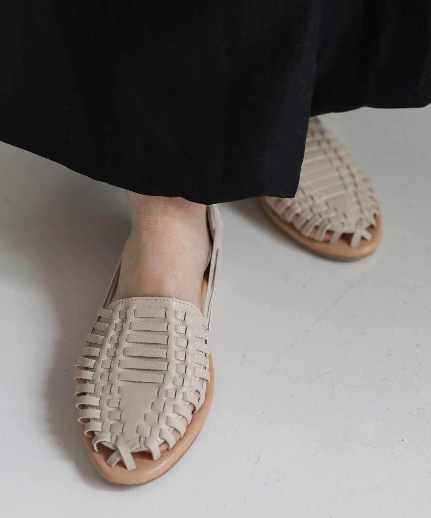 編み込みメッシュのグルカサンダル Newカラー 一部5月下旬・6月上旬入荷予定