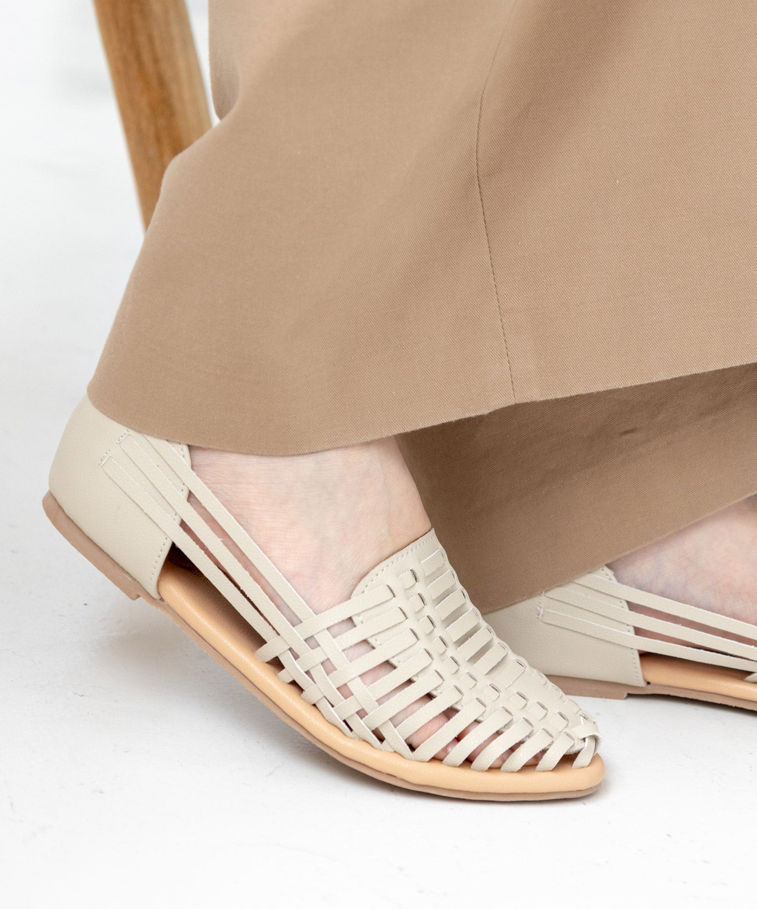 編み込みメッシュのグルカサンダル Newカラー 一部5月下旬・6月上旬入荷予定