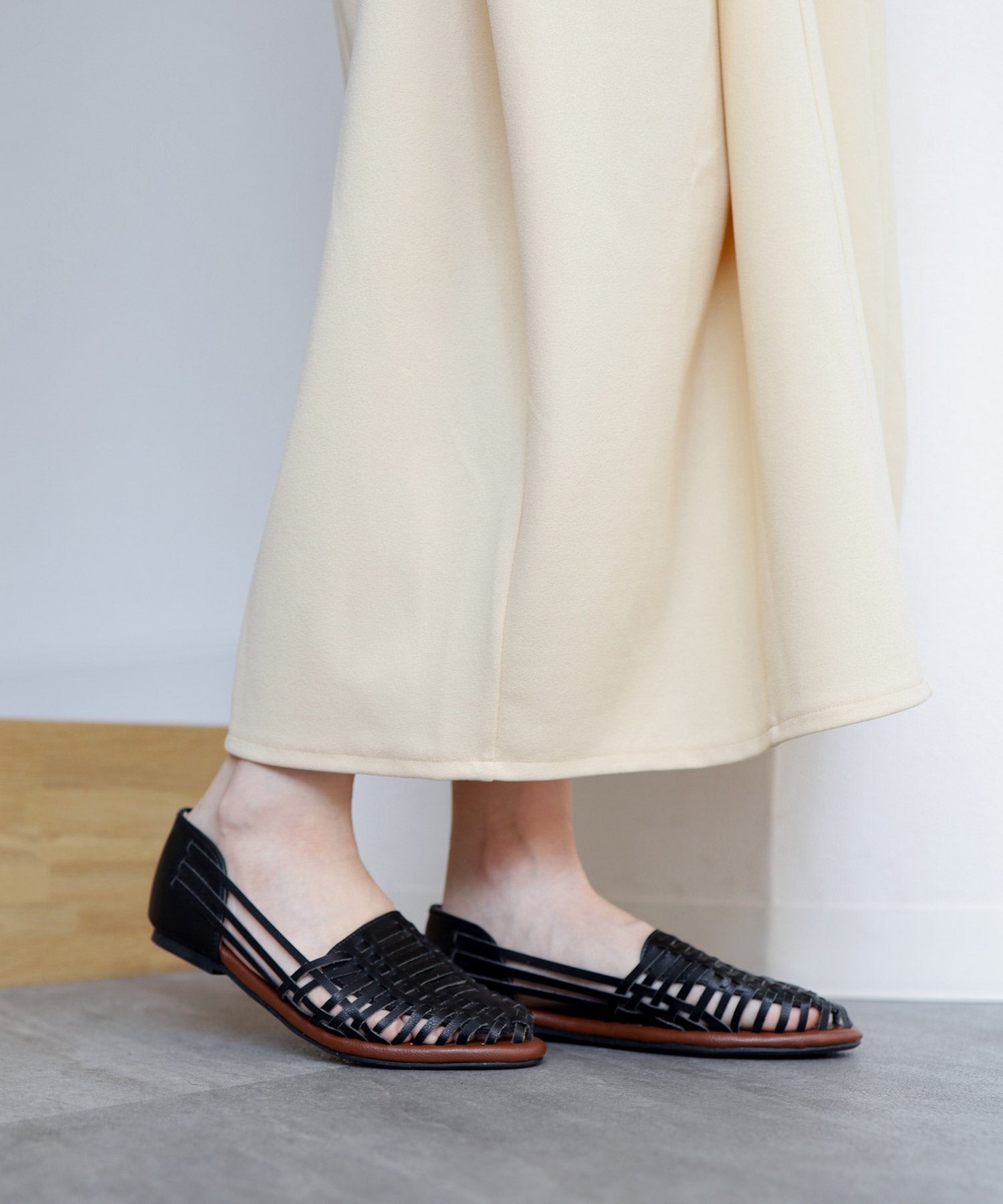 編み込みメッシュのグルカサンダル Newカラー 一部5月下旬・6月上旬入荷予定