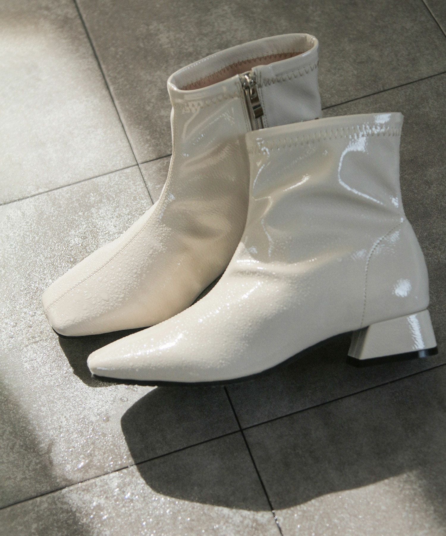 【4E幅広・大きいサイズ】スクエアトゥレインブーツ