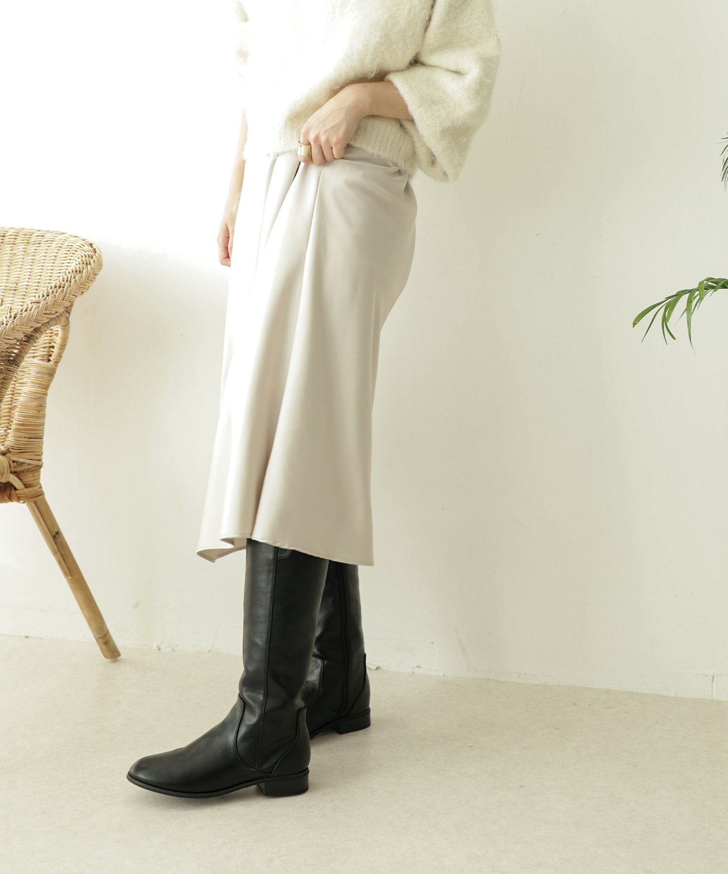 サイドベルトのジョッキーブーツ/ロングブーツ