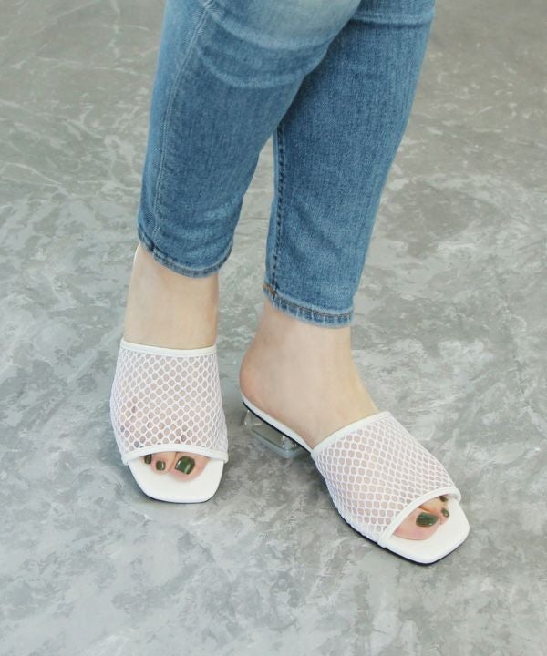 【4E幅広・大きいサイズ】スクエアトゥメッシュクリアヒールサンダル ▲返品交換不可