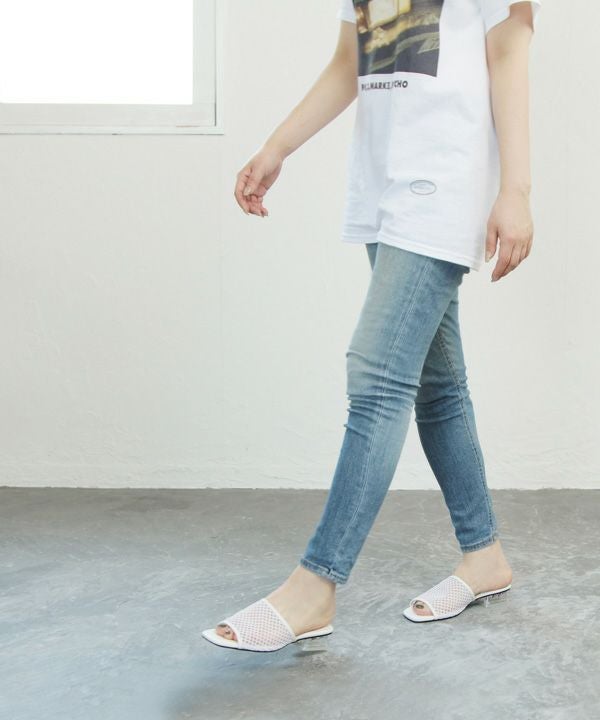 【4E幅広・大きいサイズ】スクエアトゥメッシュクリアヒールサンダル ▲返品交換不可