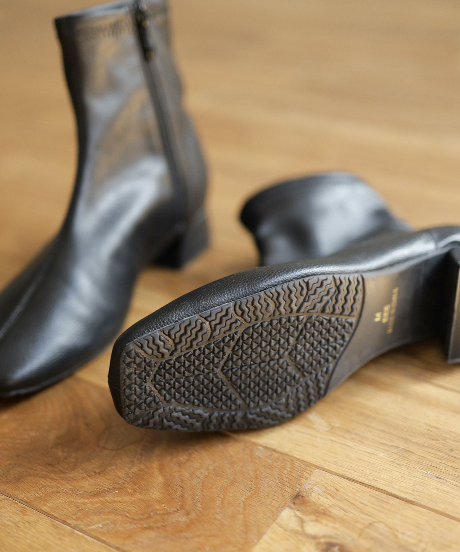 生活防水！レイン仕様スクエアトゥローヒールショートブーツ 一部4月