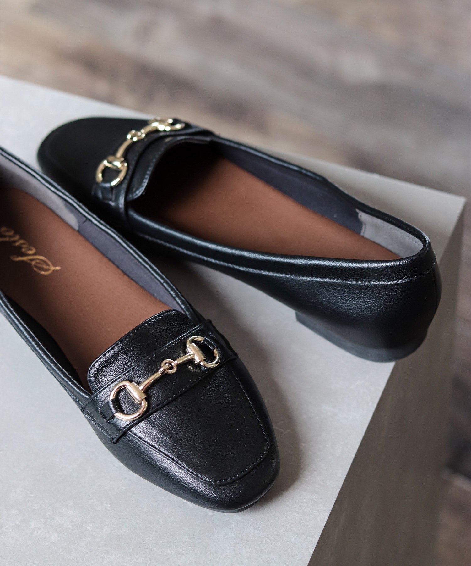 ビット付きスクエアトゥローファーパンプス△返品不可 | SESTO(セスト